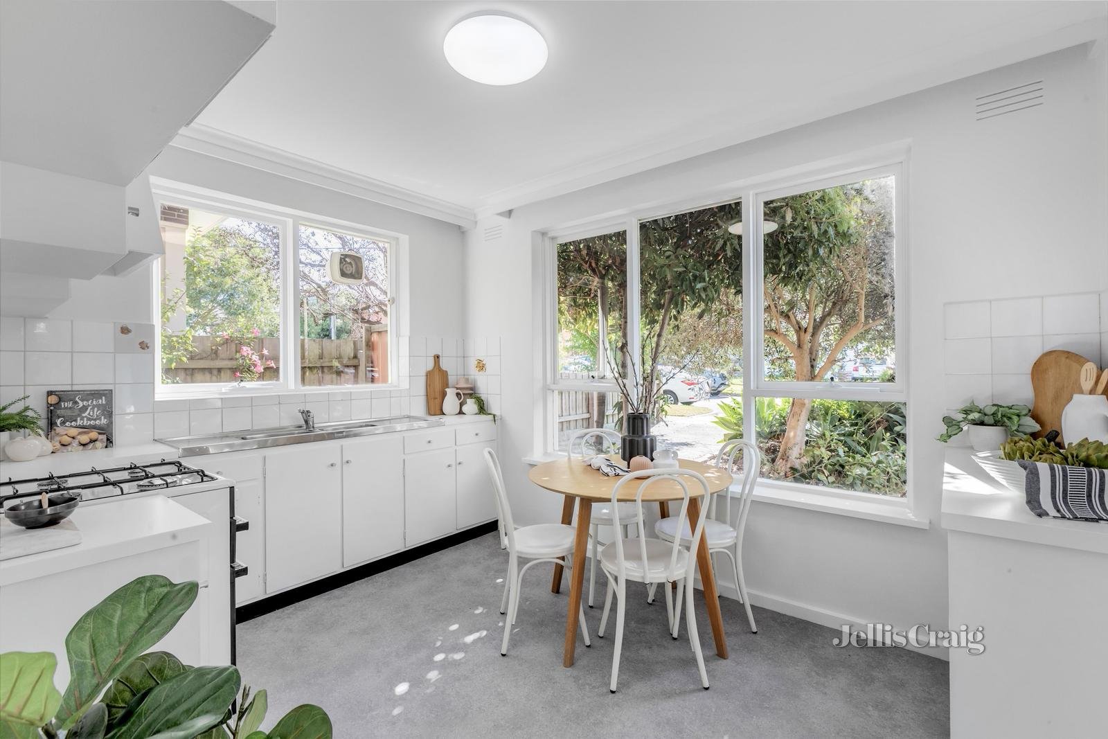 5/89 Mitchell Street, Bentleigh image 6