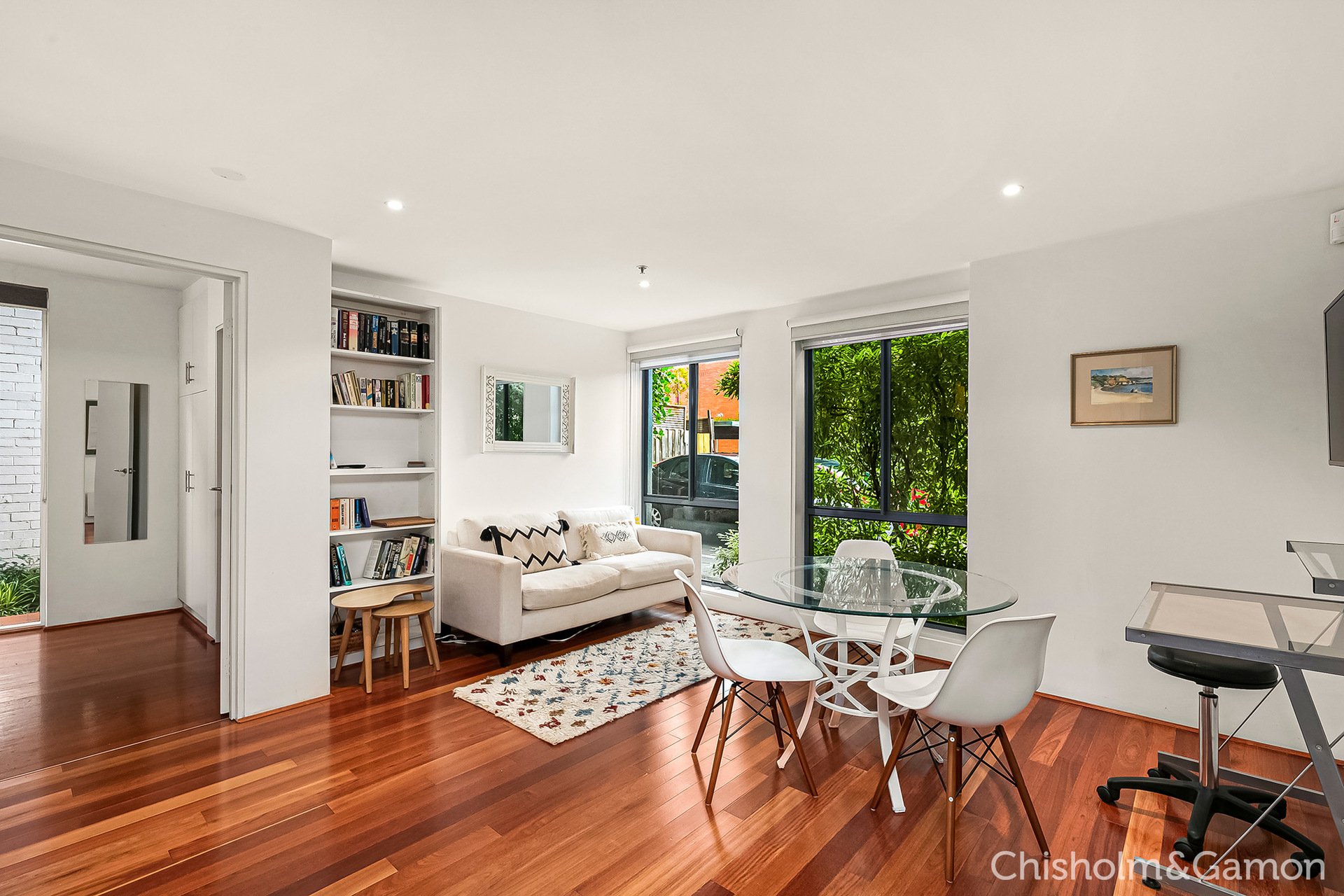 5/89 Ormond Road, Elwood image 1