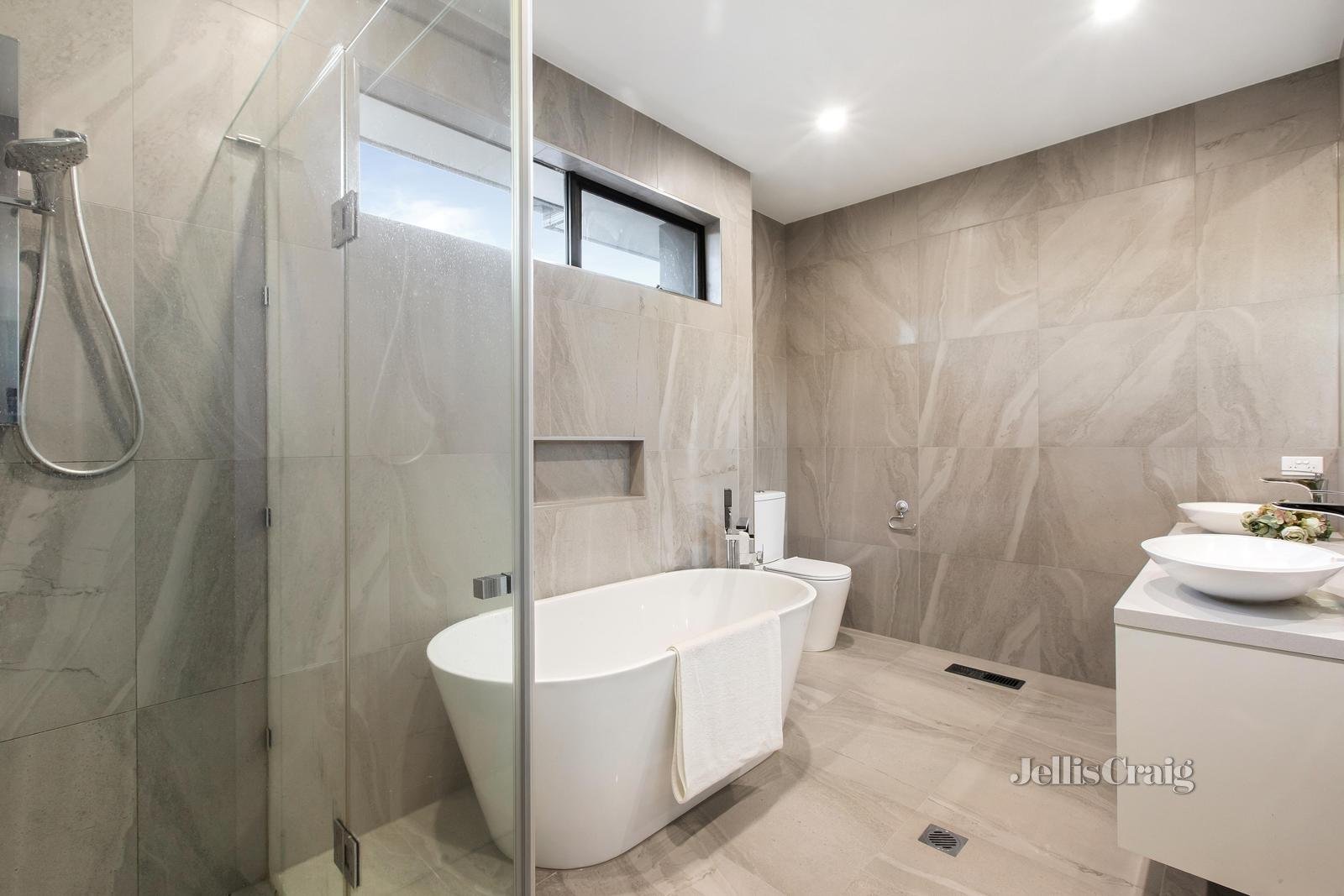 58b Tudor Street, Bentleigh East image 9