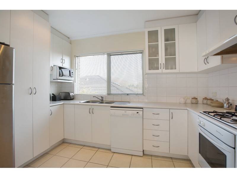 5 / 9 Barnato Grove ARMADALE