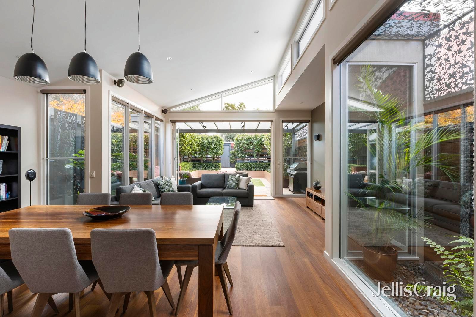59 Barry Street, Northcote image 2