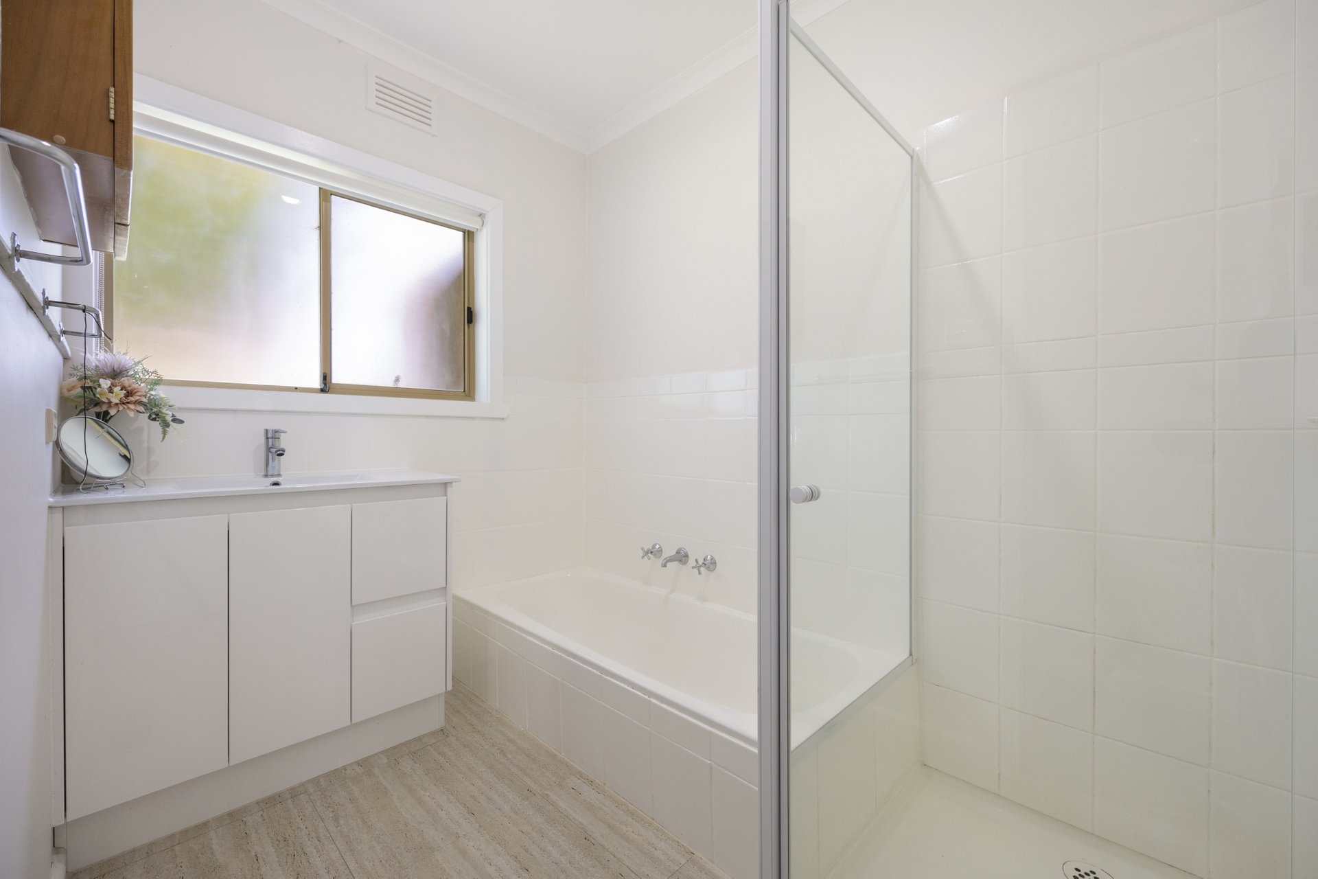 59 Barter Crescent, Forest&nbsp;Hill image 5
