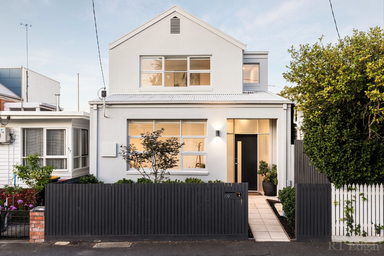 Property Gallery - Main Image