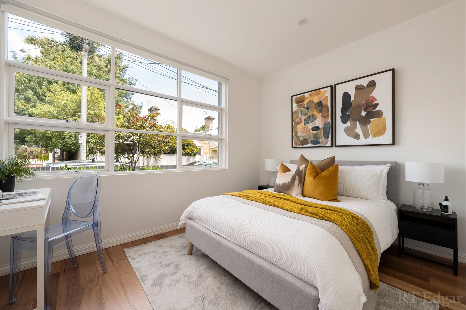 Property Gallery Thumbnail 12