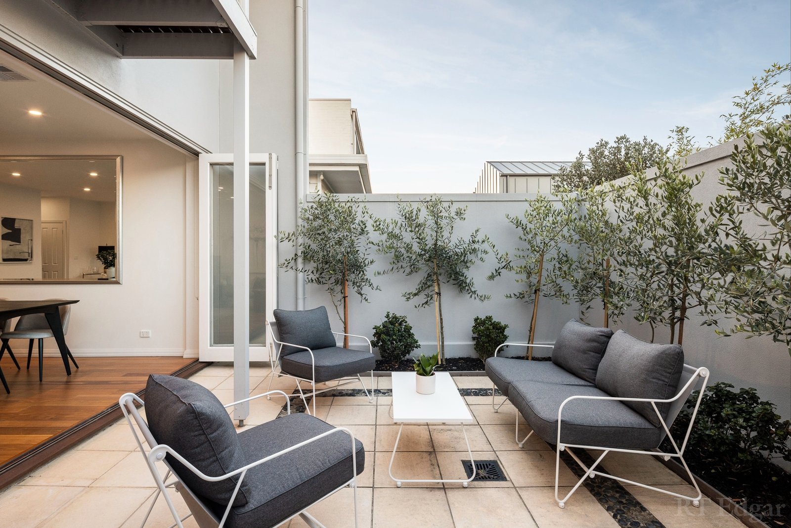 Property Gallery Thumbnail 13