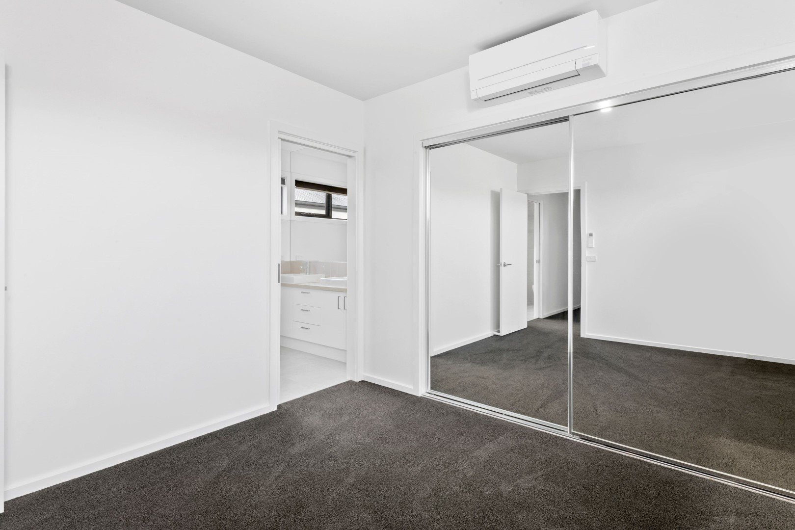 5/9 Bennett Street, Drysdale image 5