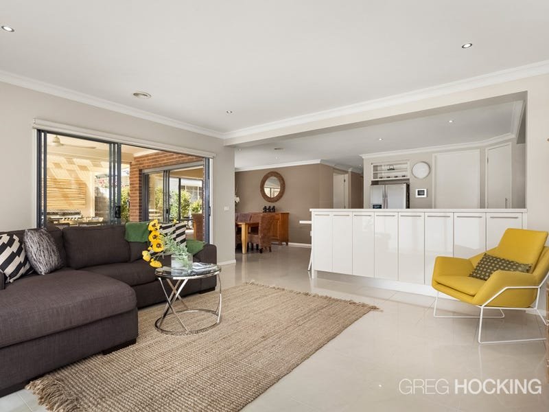 59 Bracken Grove, Altona image 4