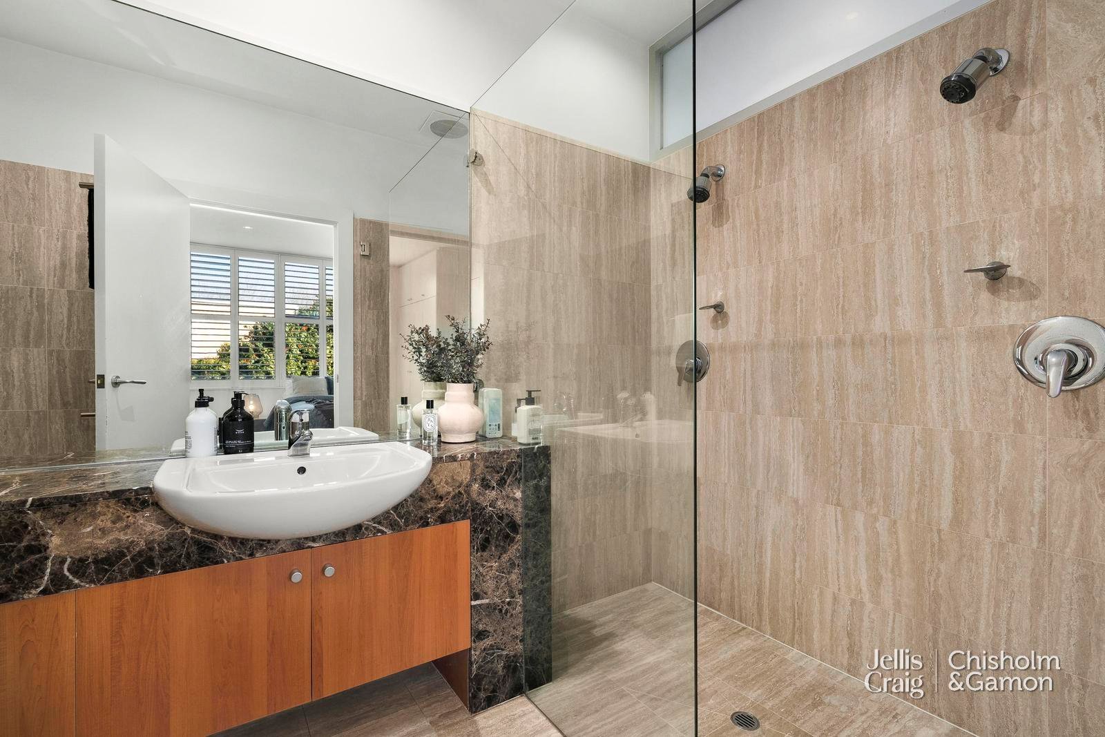 59 Broadway, Elwood image 6