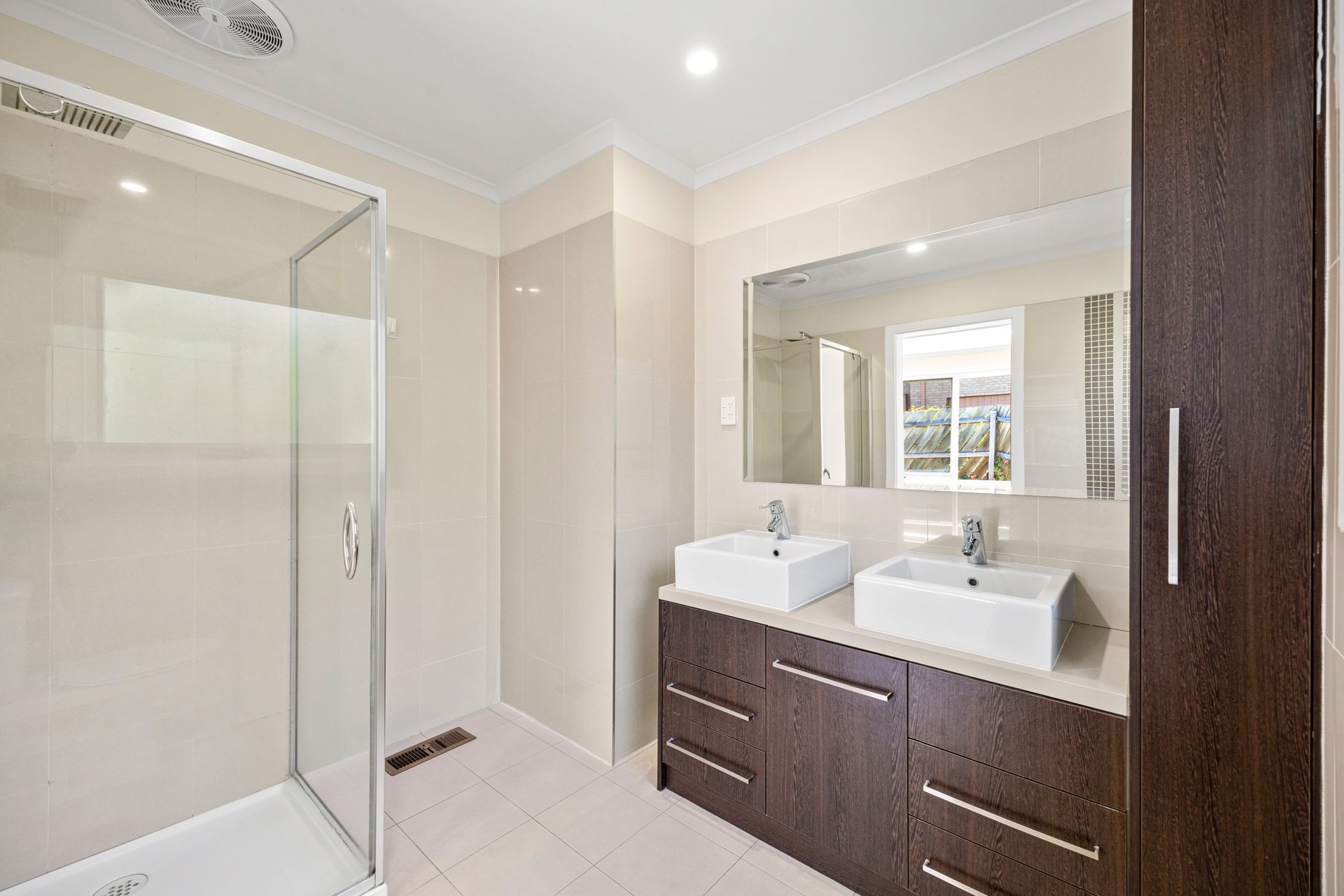 5/9 Cairo Road, Mont Albert North image 5