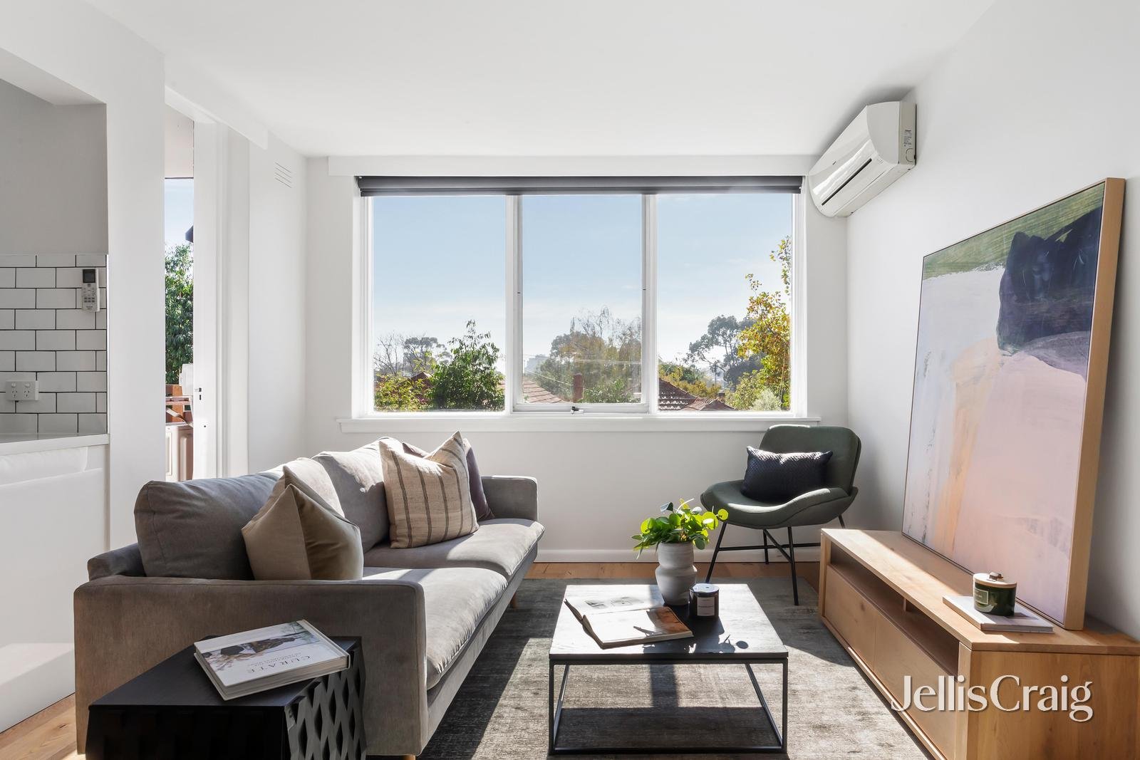 5/9 Canterbury Road, Toorak image 2