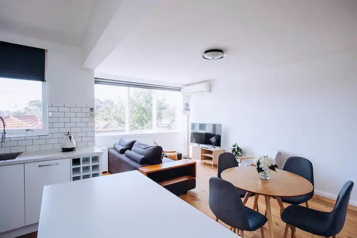 Property Gallery Thumbnail 13