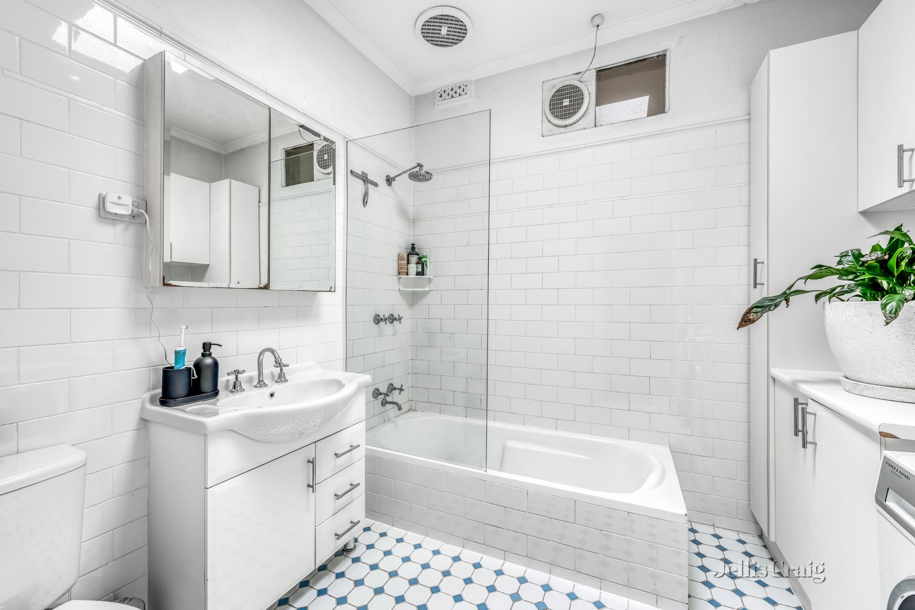 59 Charles Street, Northcote image 6