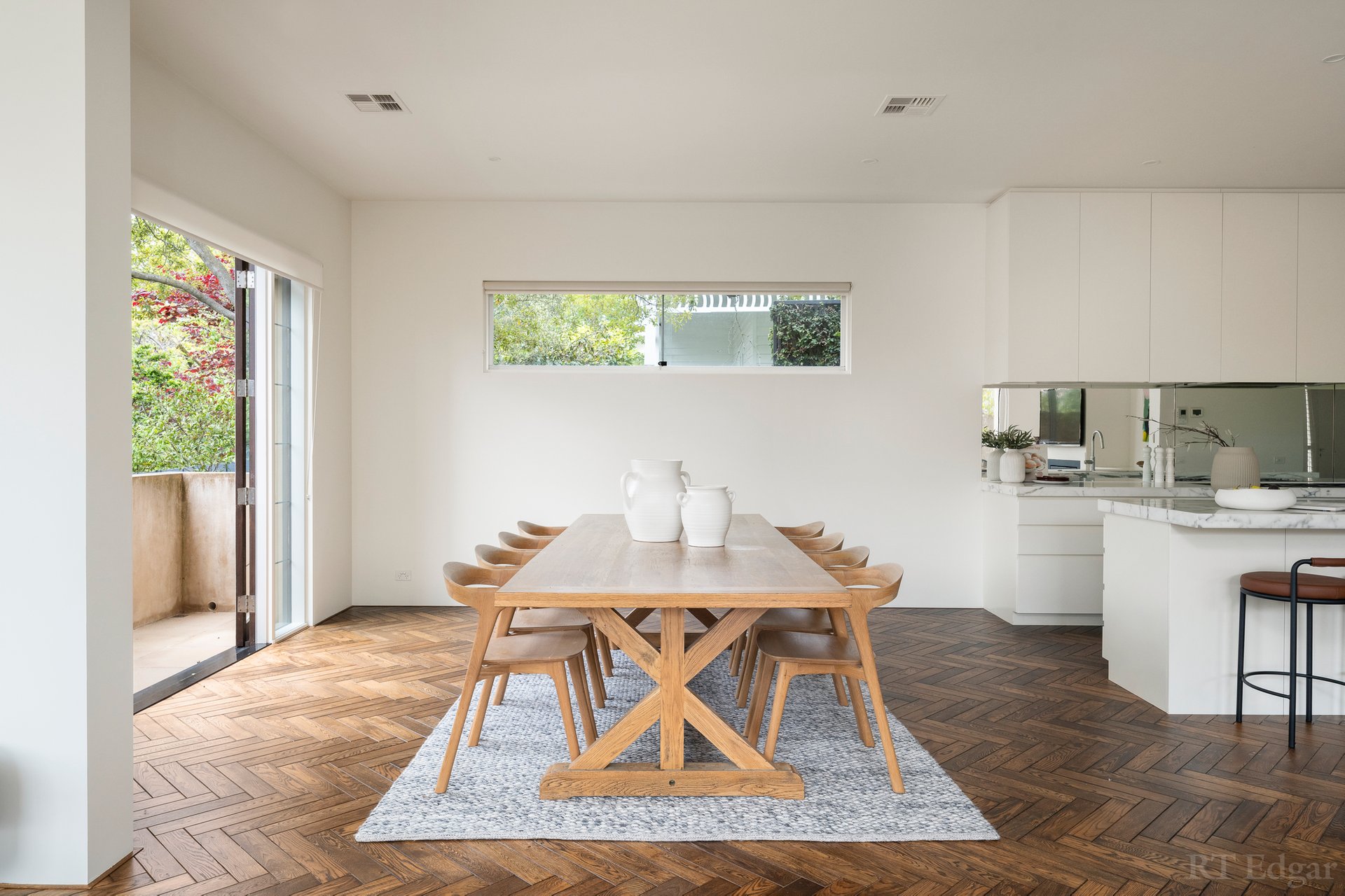 Property Gallery Thumbnail 7
