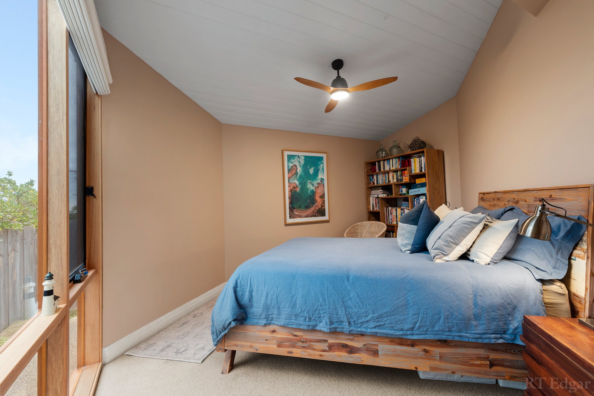 Property Gallery Thumbnail 10
