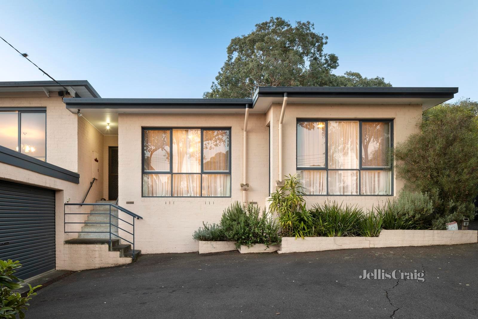 59 Fernside Avenue, Briar Hill image 18