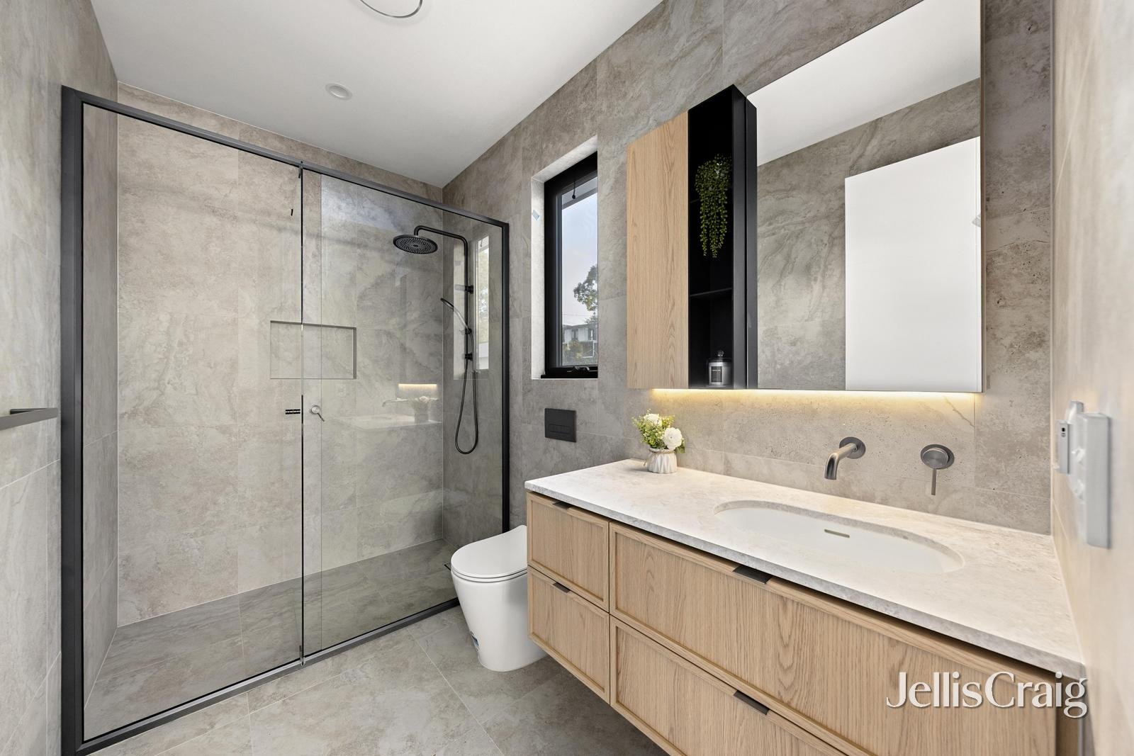 5/9 Frankcom Street, Blackburn image 11