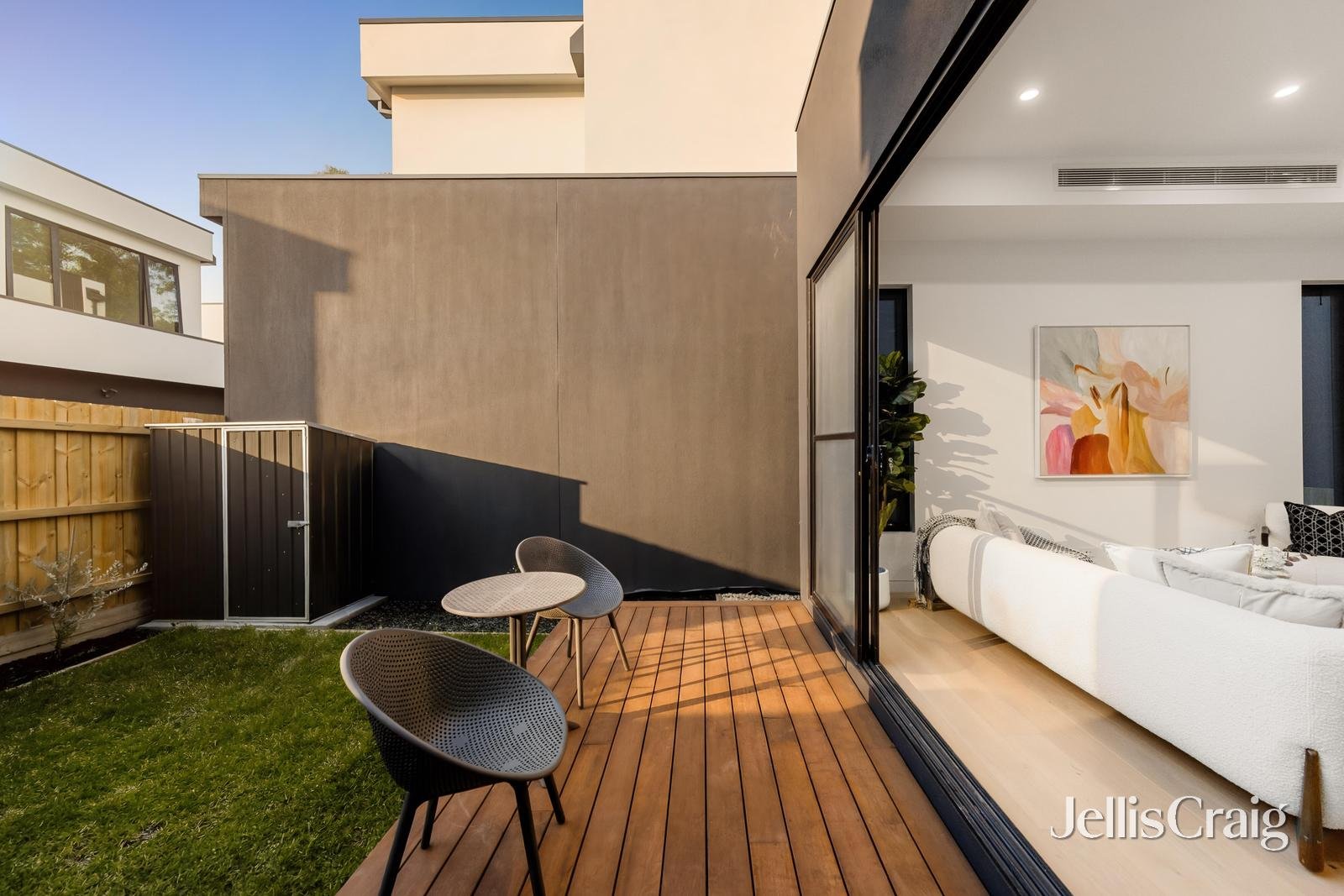 5/9 Frankcom Street, Blackburn image 13