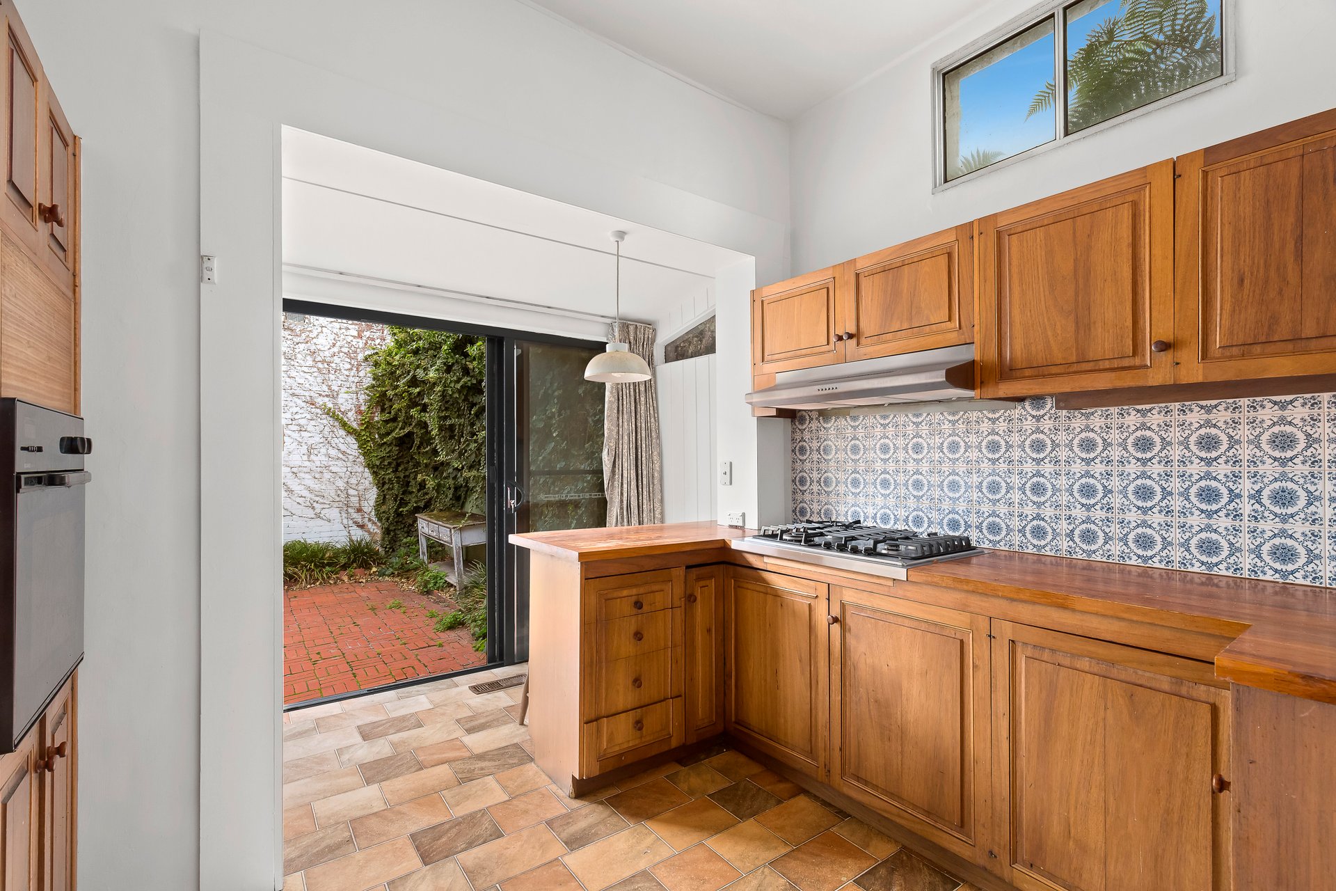 Property Gallery Thumbnail 5