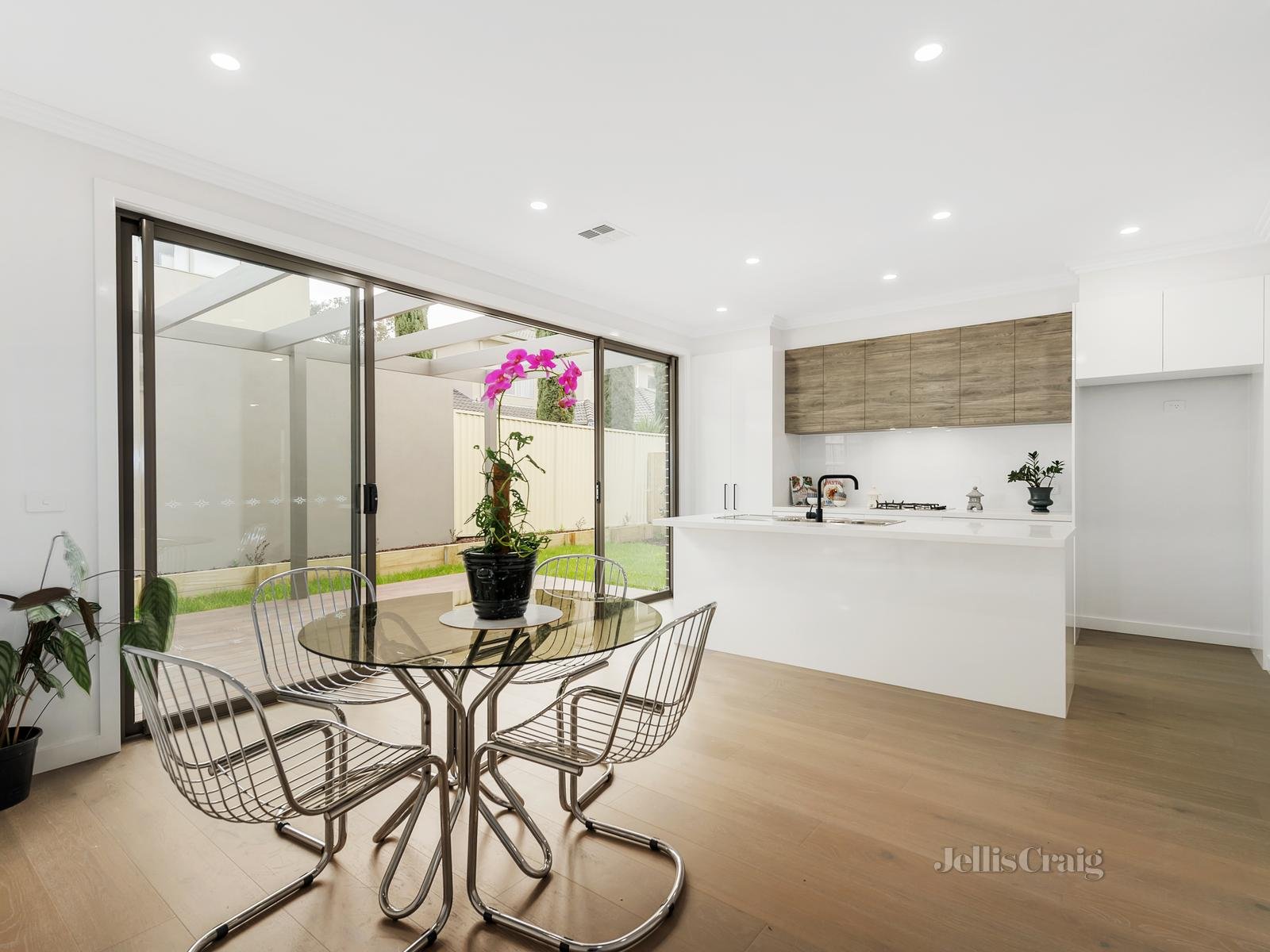 59 Josephine Avenue, Mount Waverley image 3