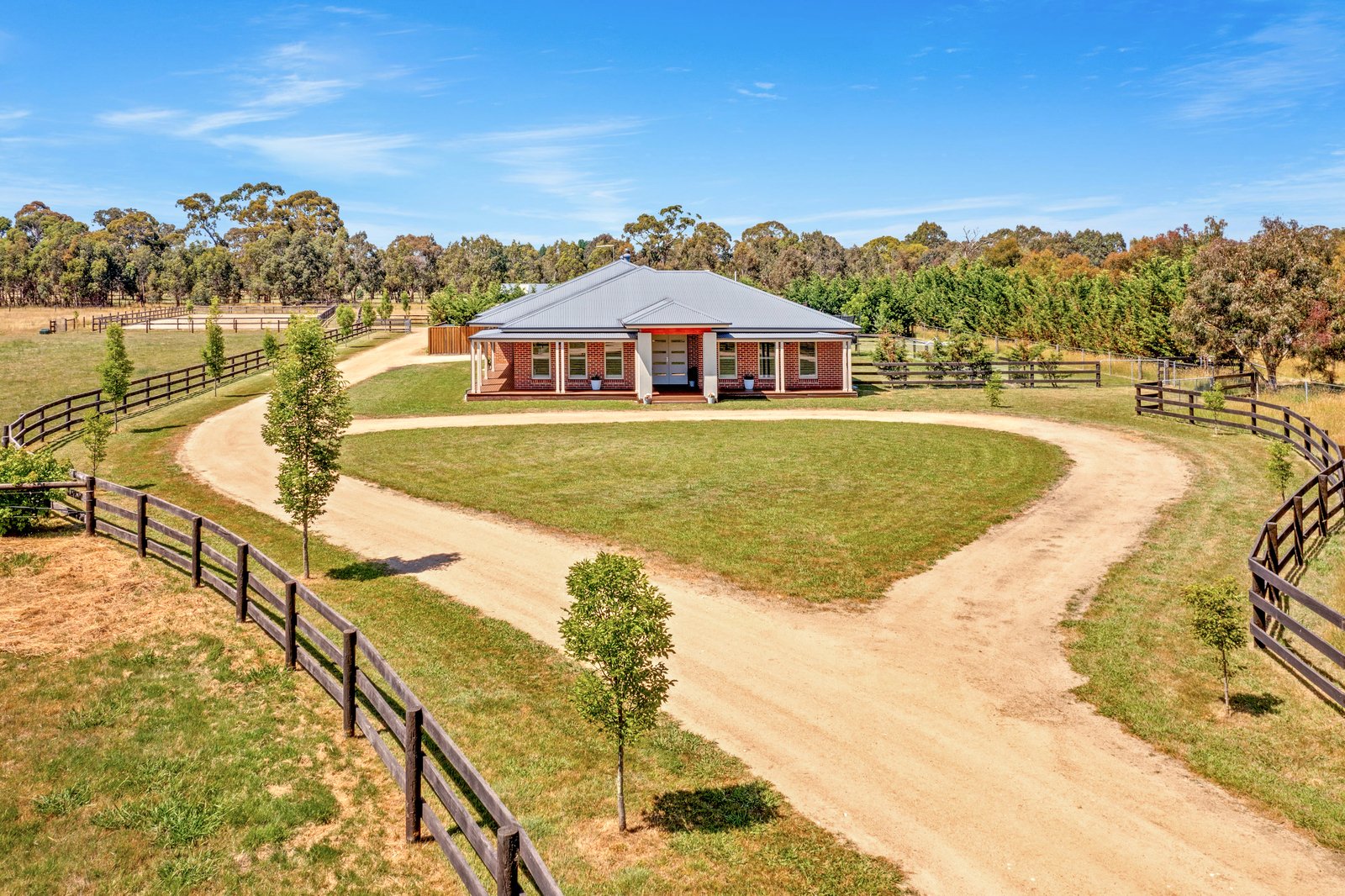 Property Gallery Thumbnail 5