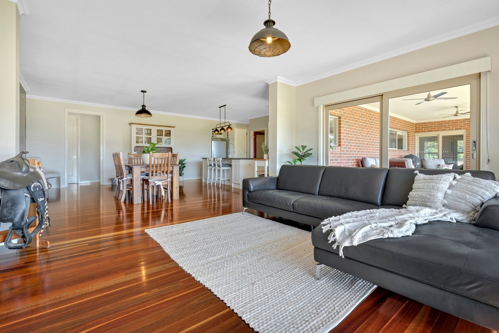 Property Gallery Thumbnail 16