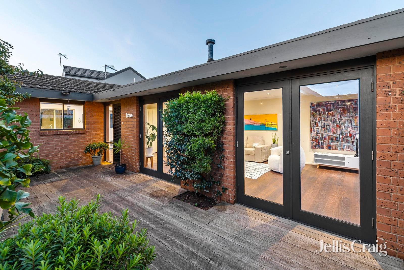 5/9 King Georges Avenue, Mornington image 4