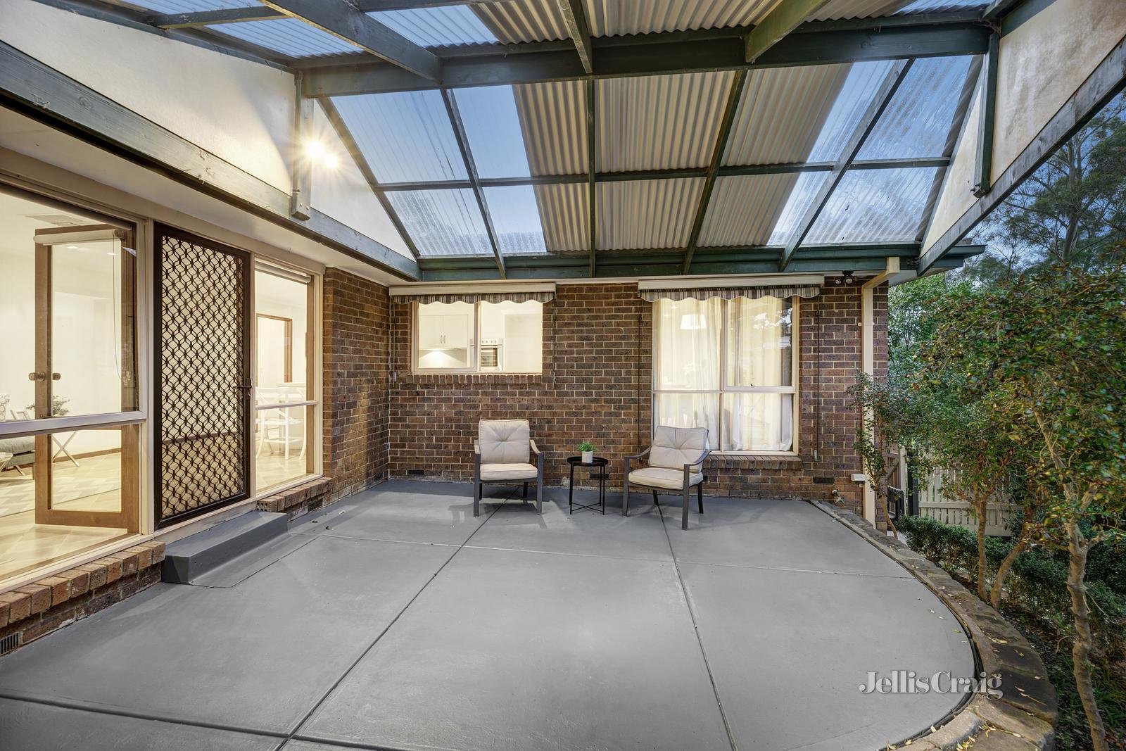 59 Larnoo Drive, Doncaster East image 10