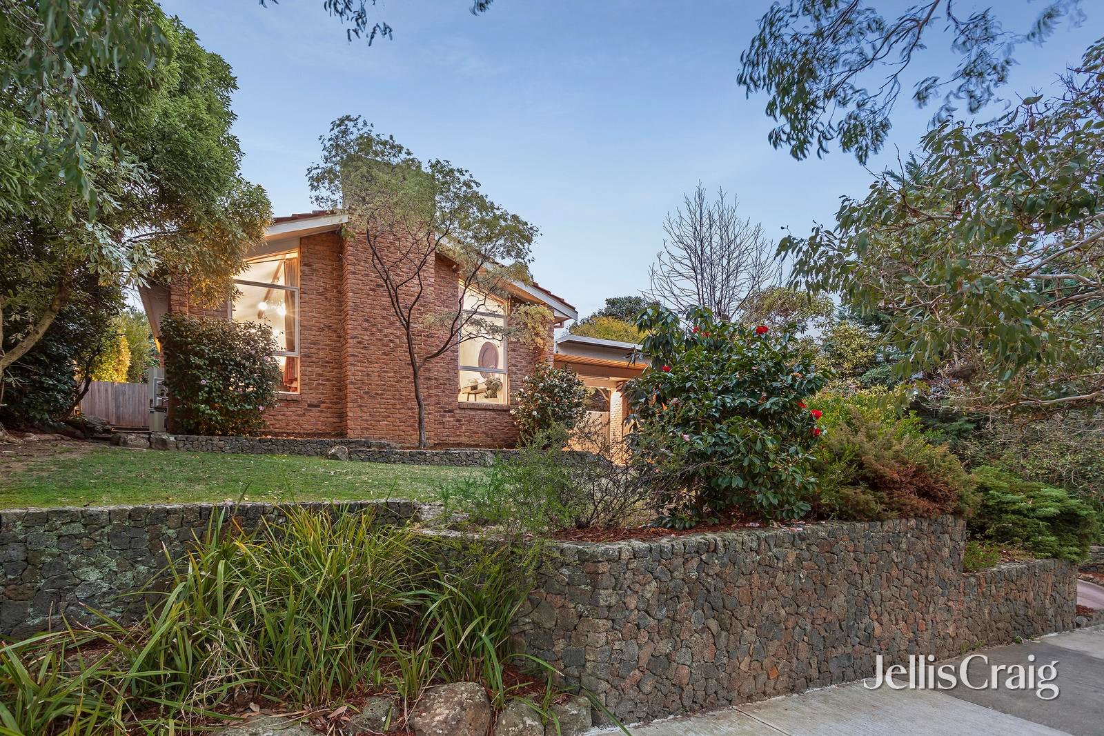 59 Melissa Street, Donvale image 3