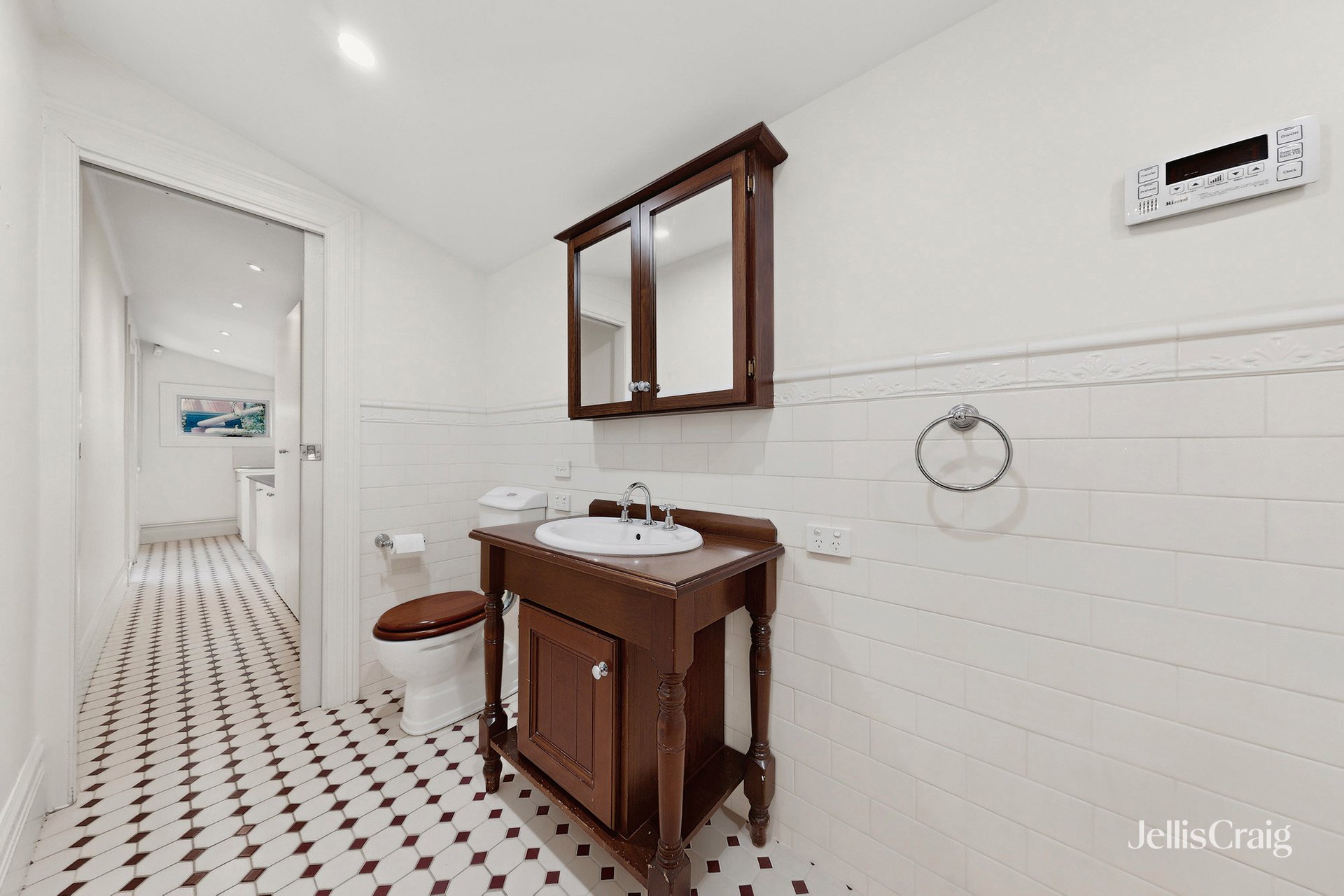 59 Napier Street, Essendon image 13