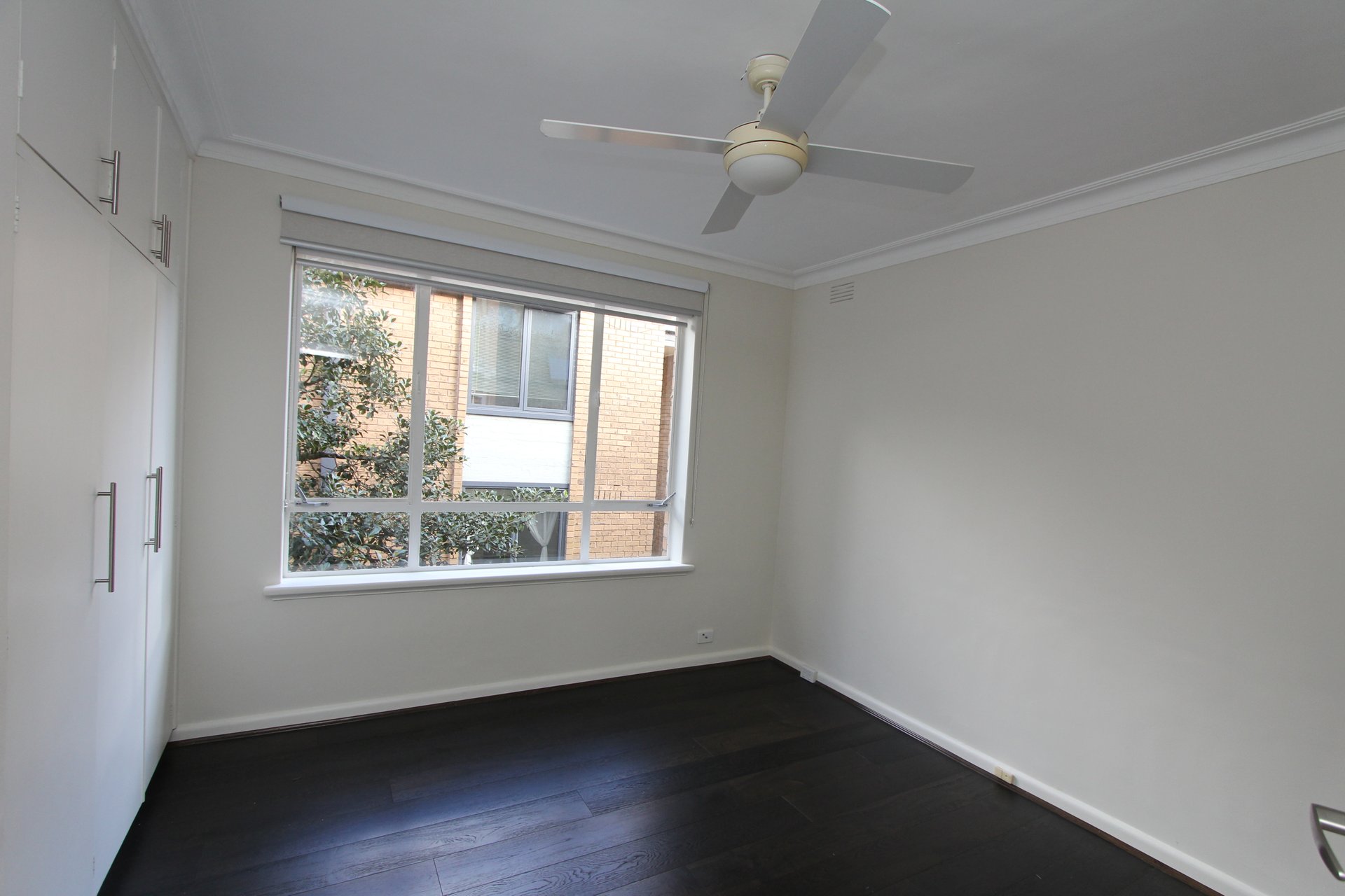 Property Gallery Thumbnail 5