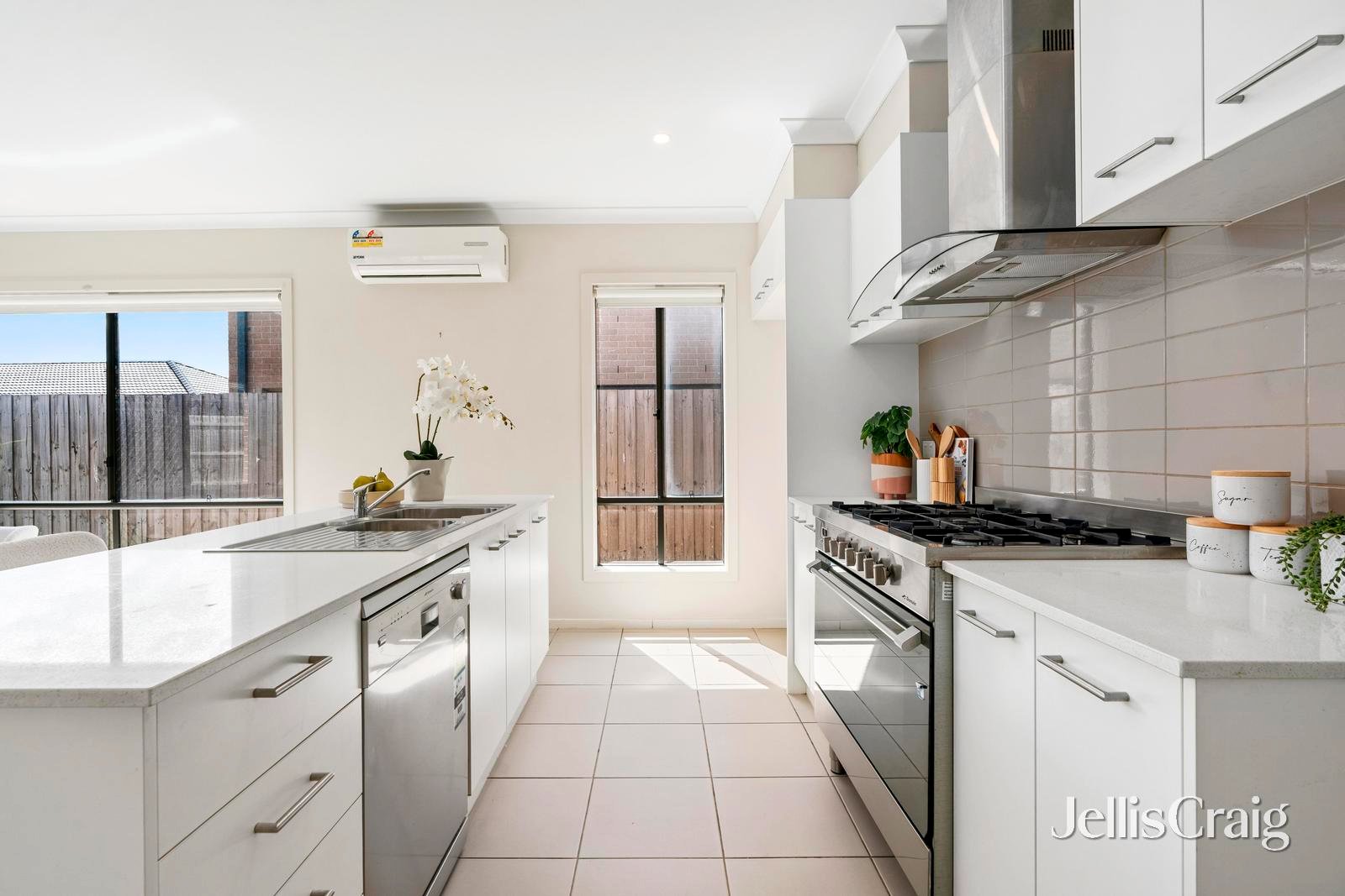 59 Rossiter Retreat, Cranbourne&nbsp;North image 6
