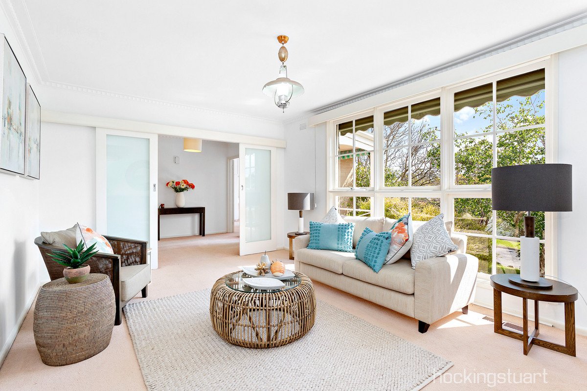 59 Russell Street, Surrey Hills image 3