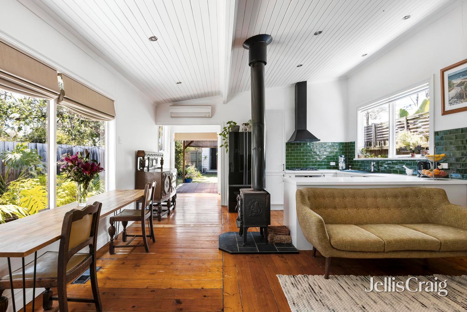 59 South Crescent, Northcote image 3