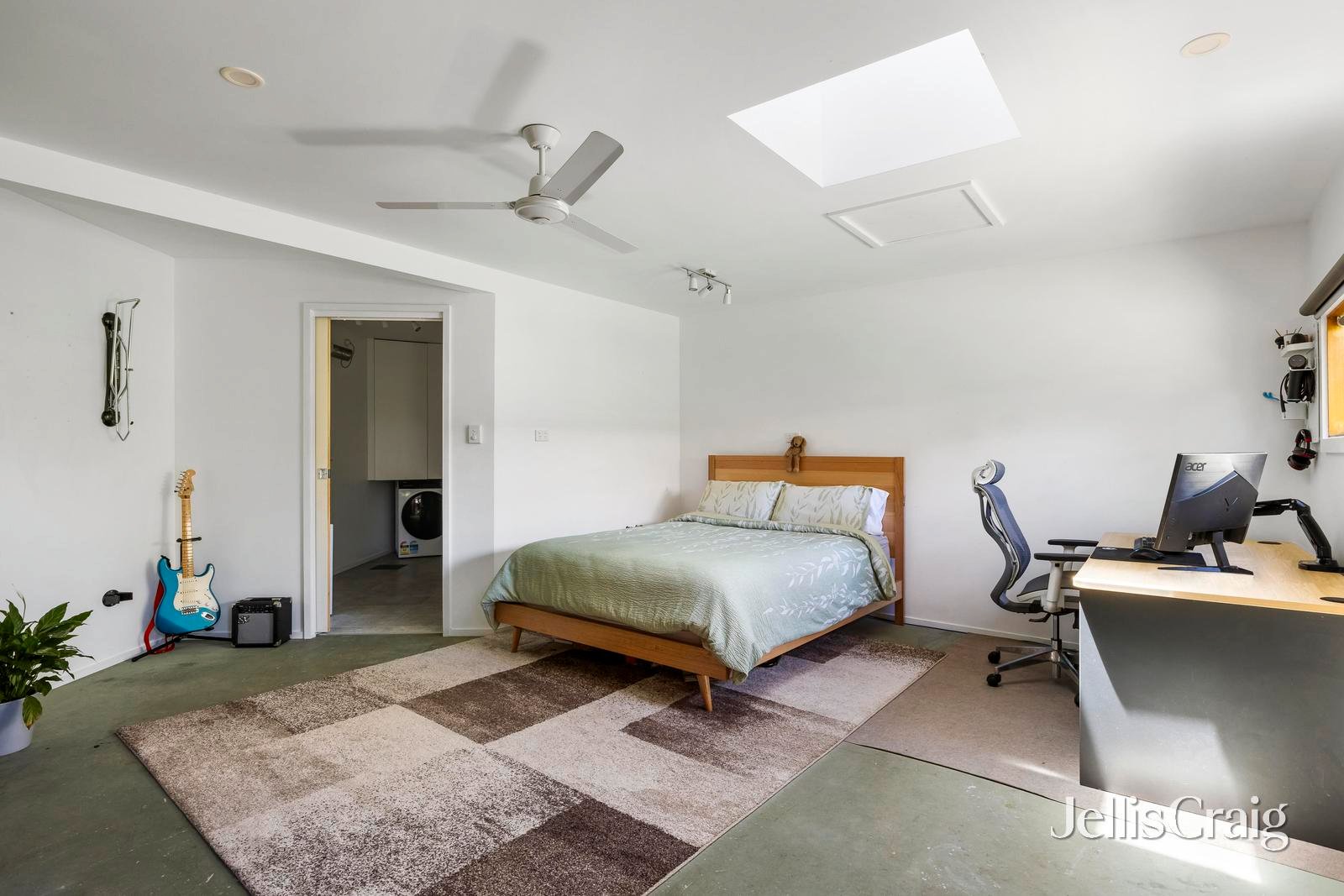 59 South Crescent, Northcote image 9