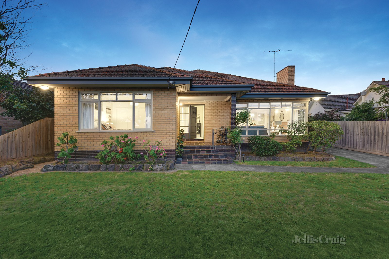 59 Sutton Street, Balwyn North image 2