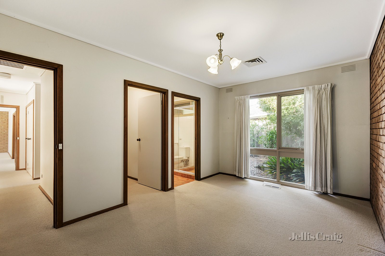 59 Walker Road, Mount Waverley image 7