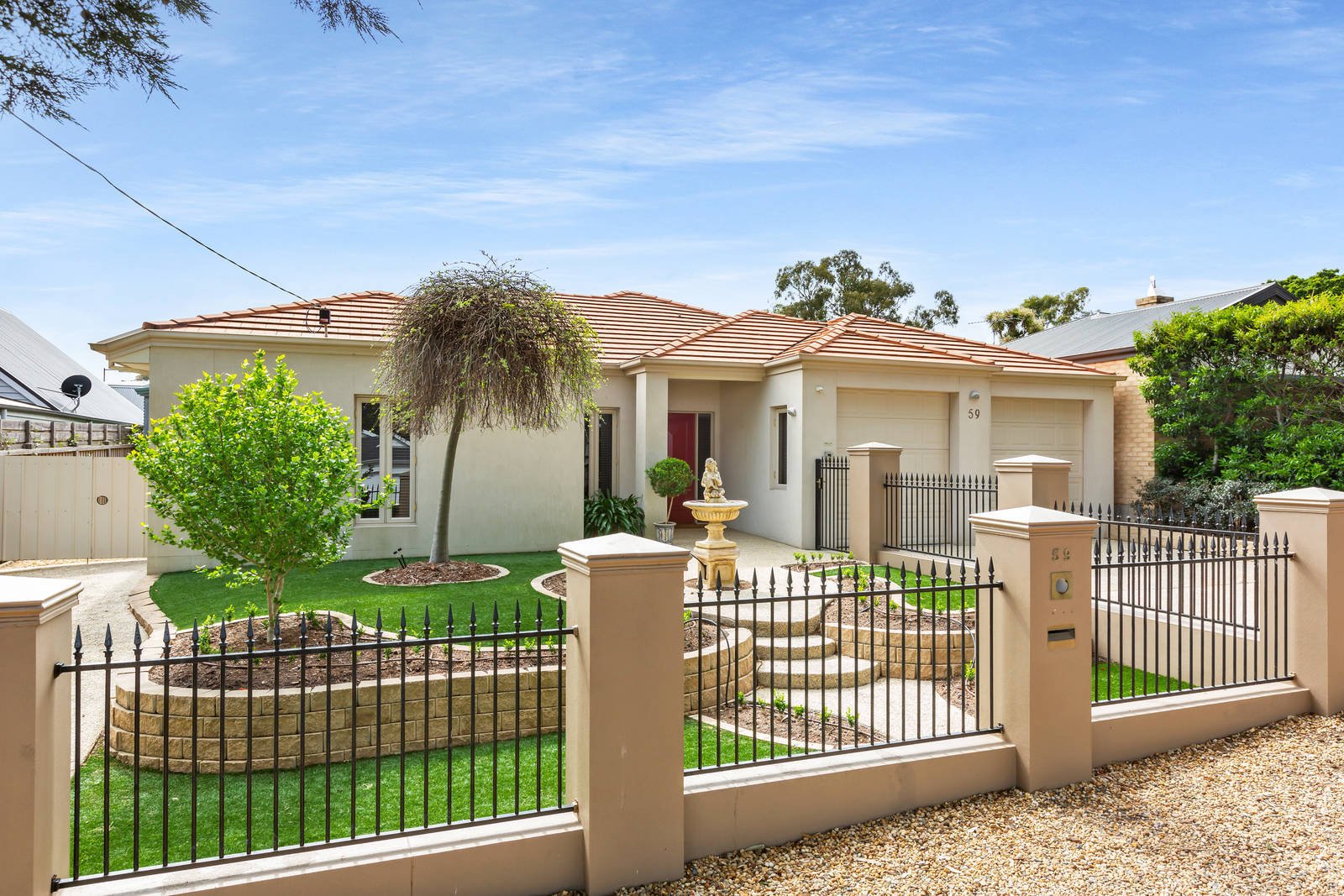 Property Gallery - Main Image