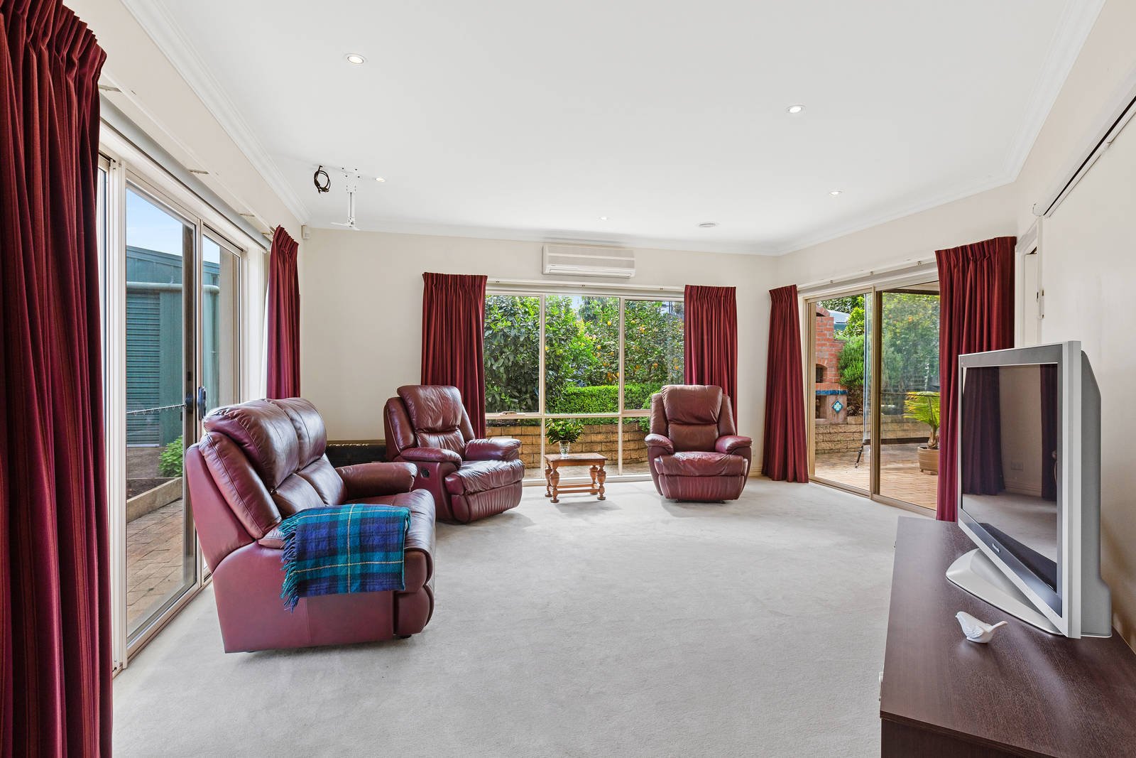 Property Gallery Thumbnail 5