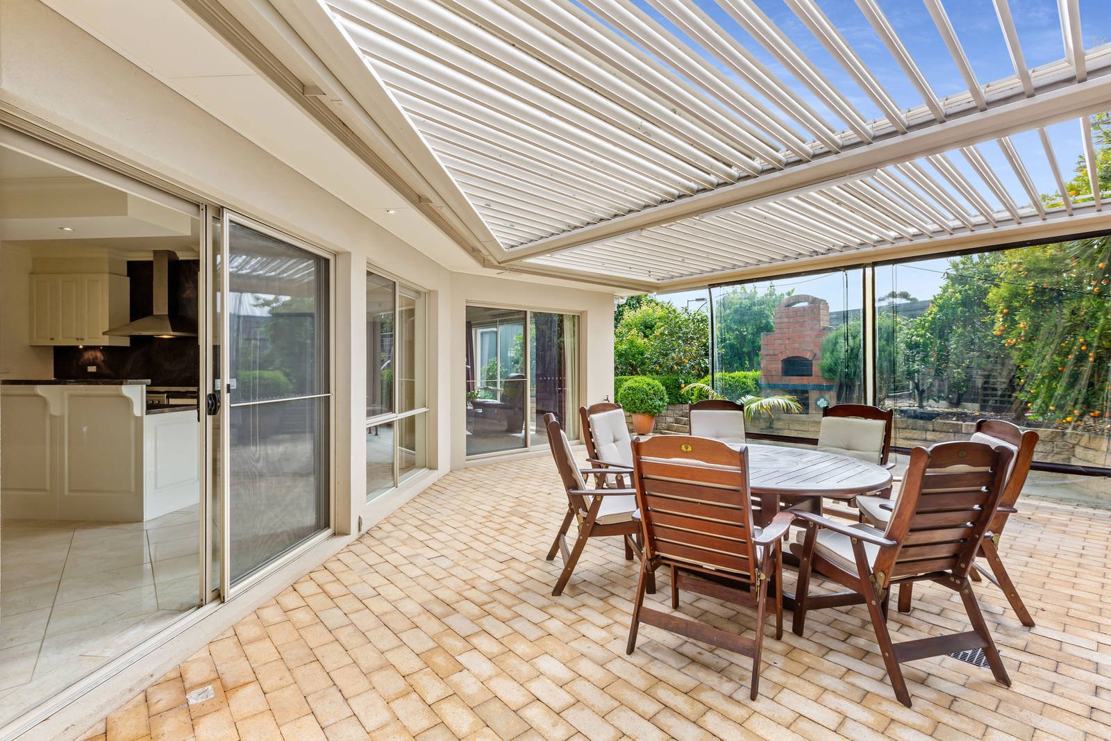 Property Gallery Thumbnail 8