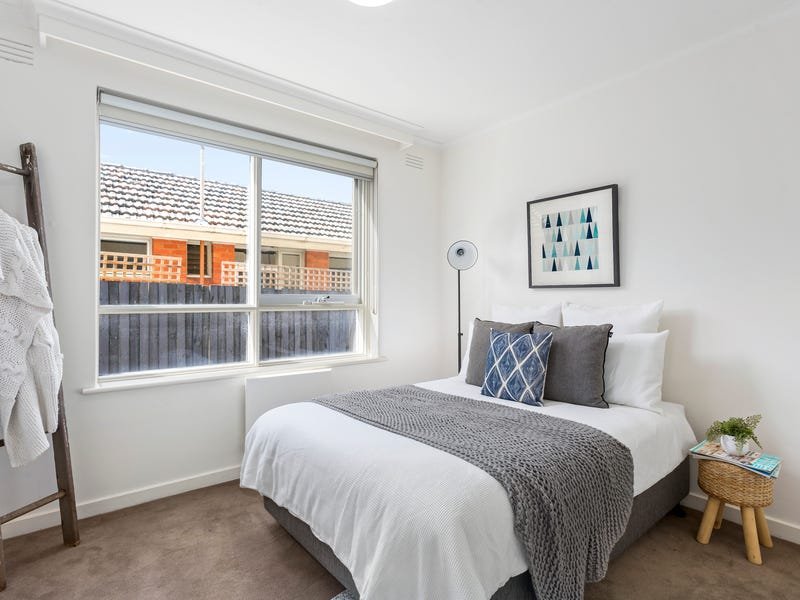 Property Gallery Thumbnail 6
