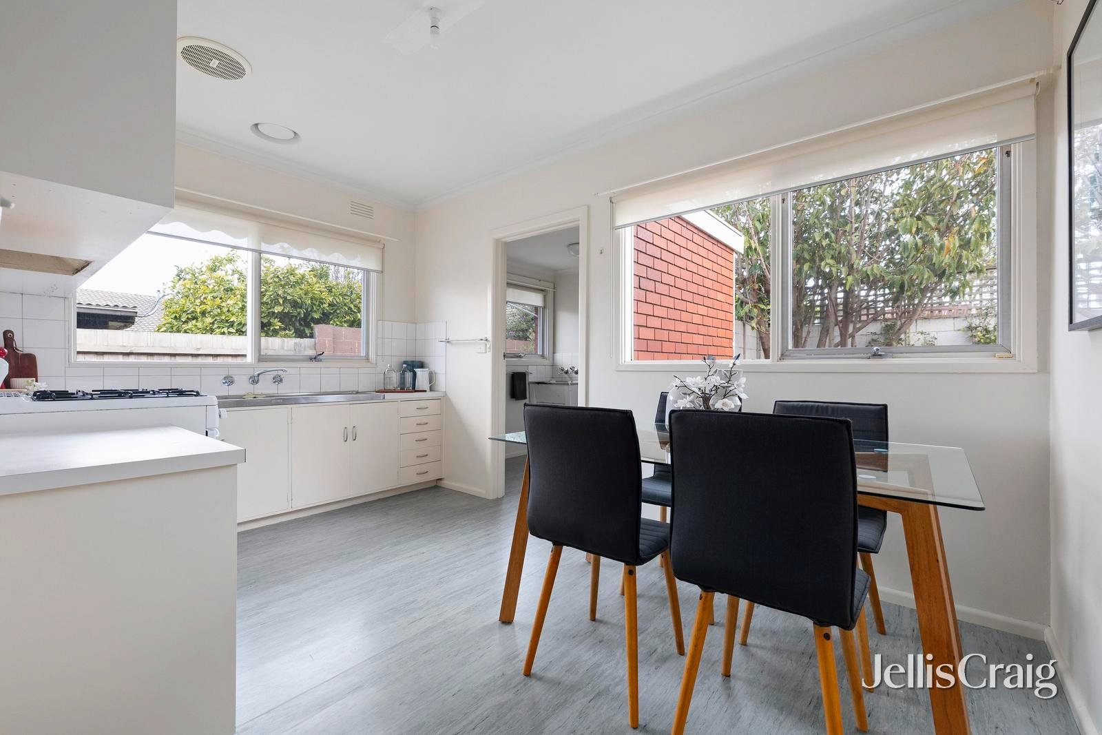 5/900 Hampton Street, Brighton image 7