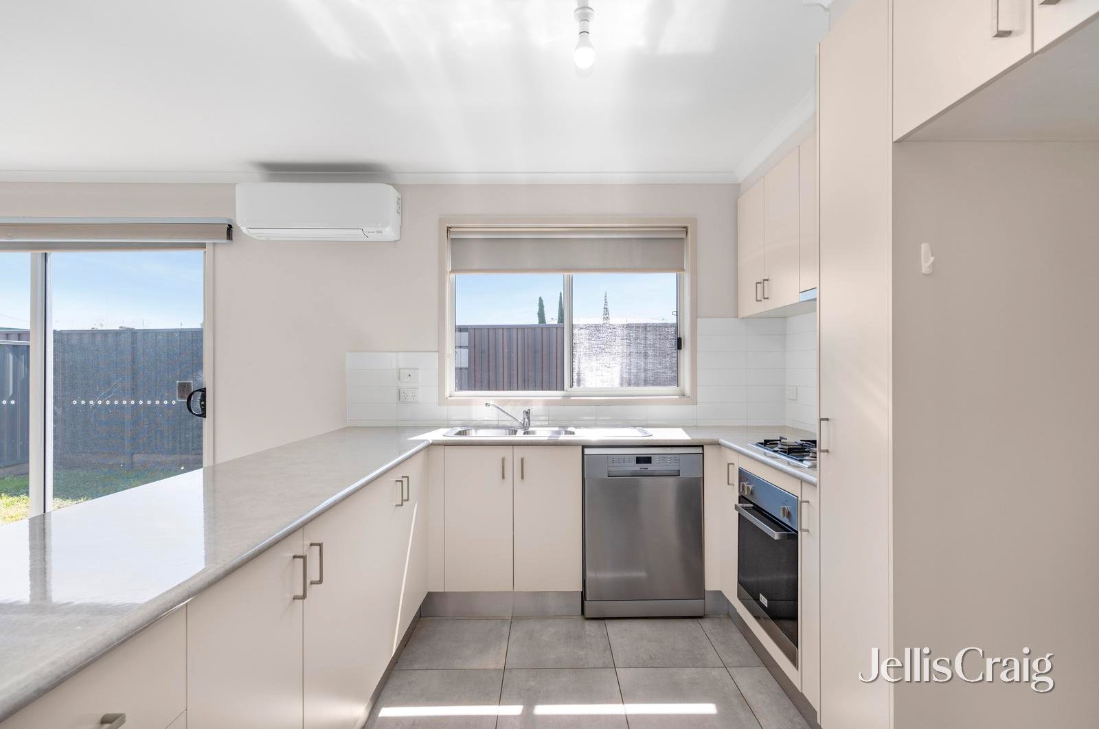5/91 Grant Street, Sebastopol image 3