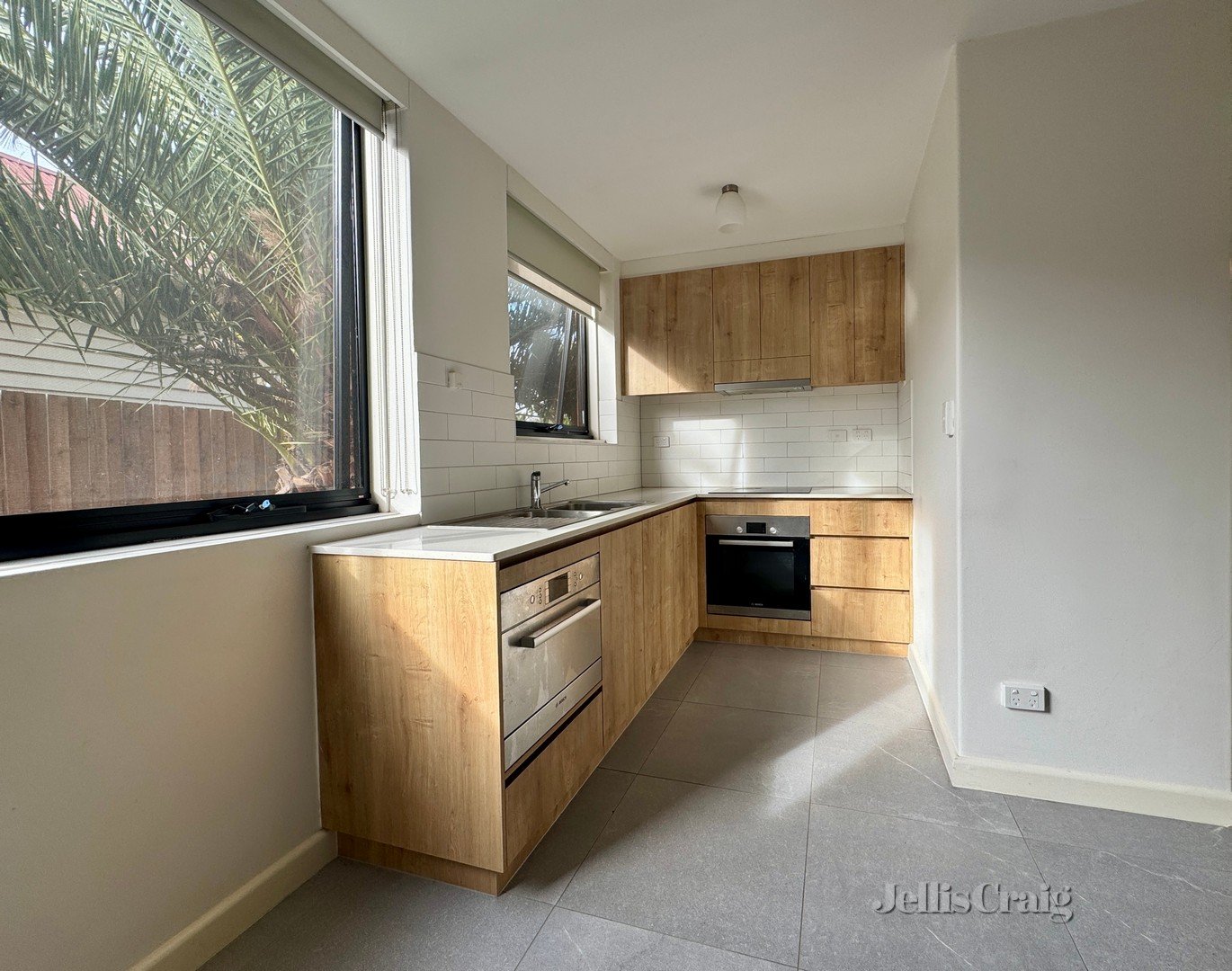 5/93 Flinders Street, Thornbury image 3