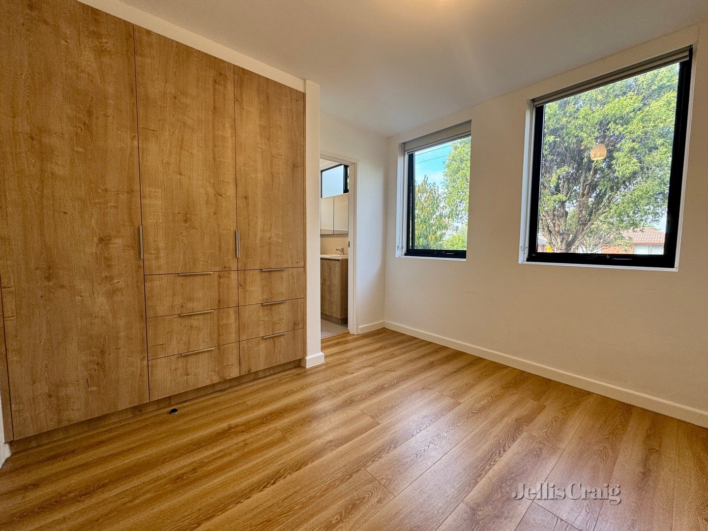 5/93 Flinders Street, Thornbury image 5