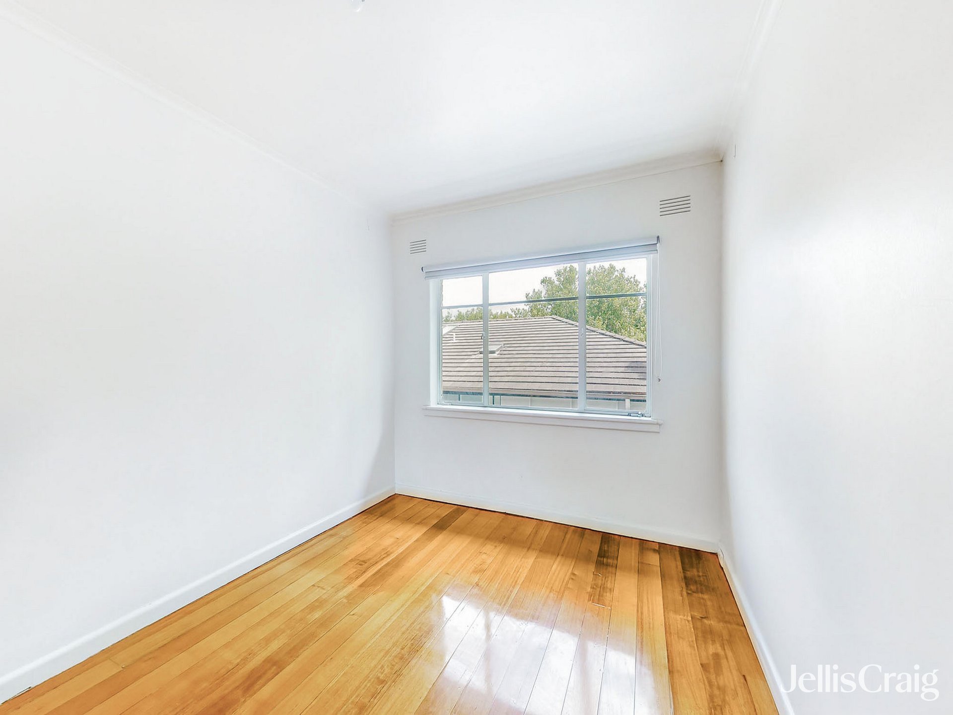 5/93 Mitford Street, Elwood image 6
