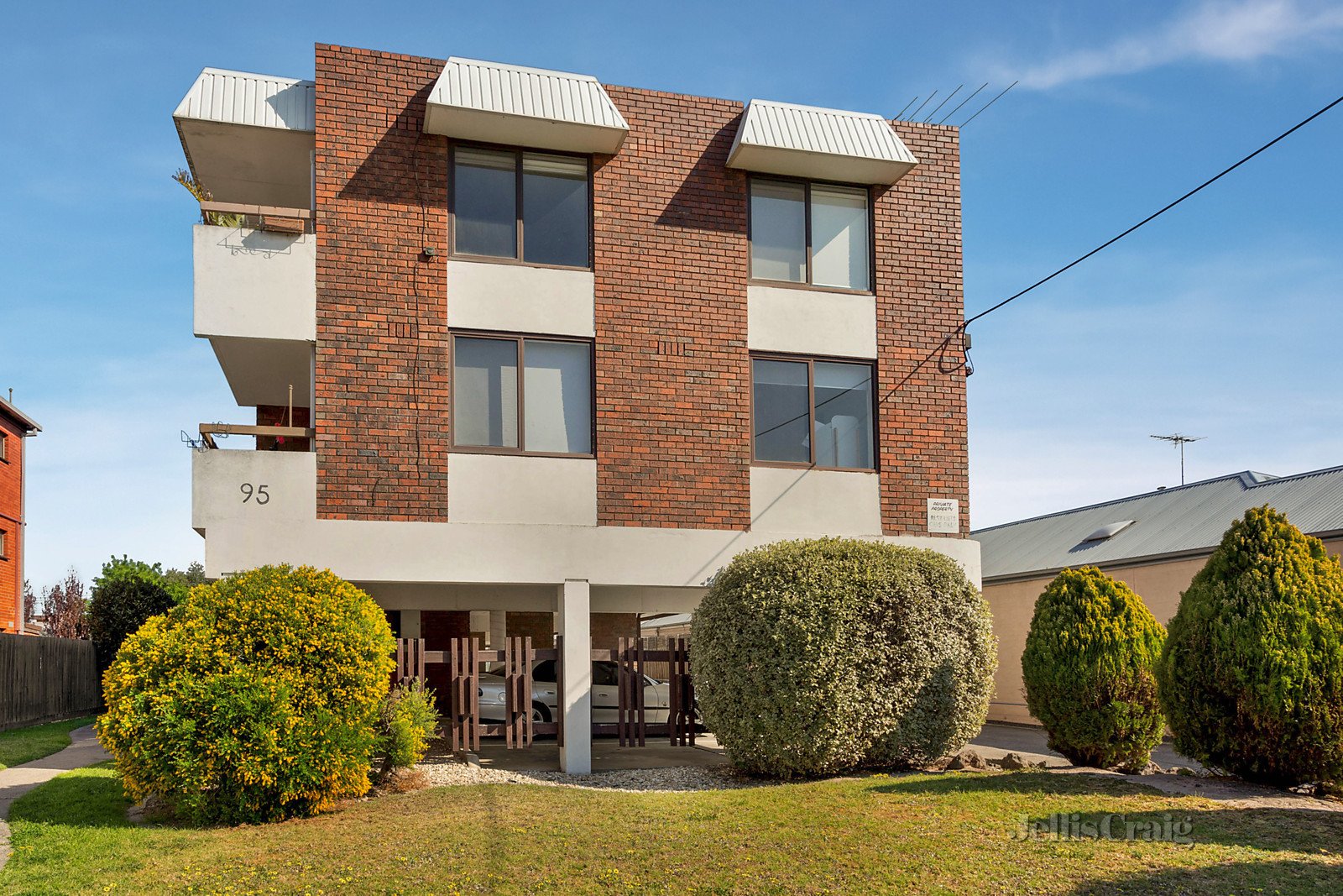 5/95 St Leonards Road, Ascot Vale image 6