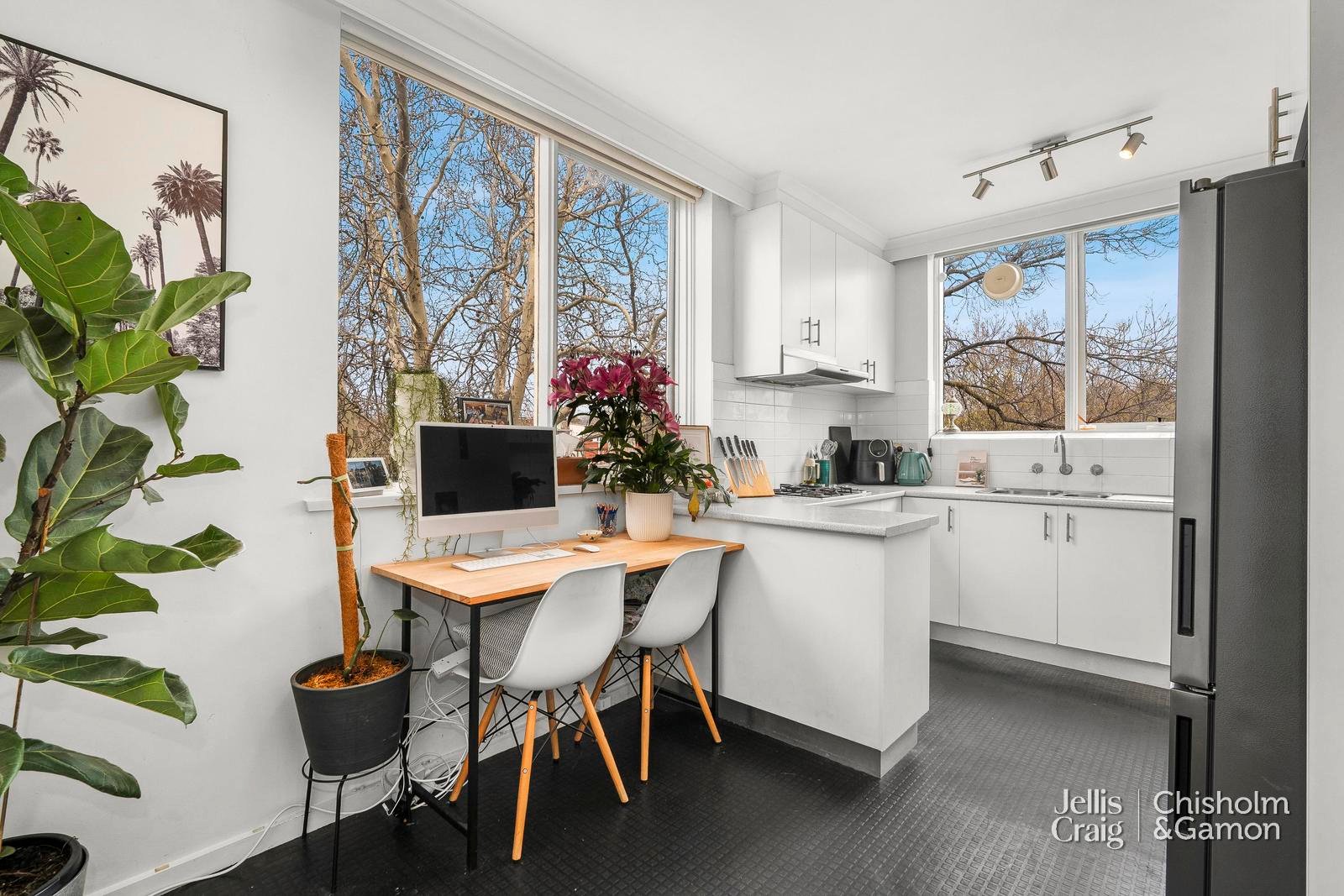 5/95 Tennyson Street, Elwood image 2