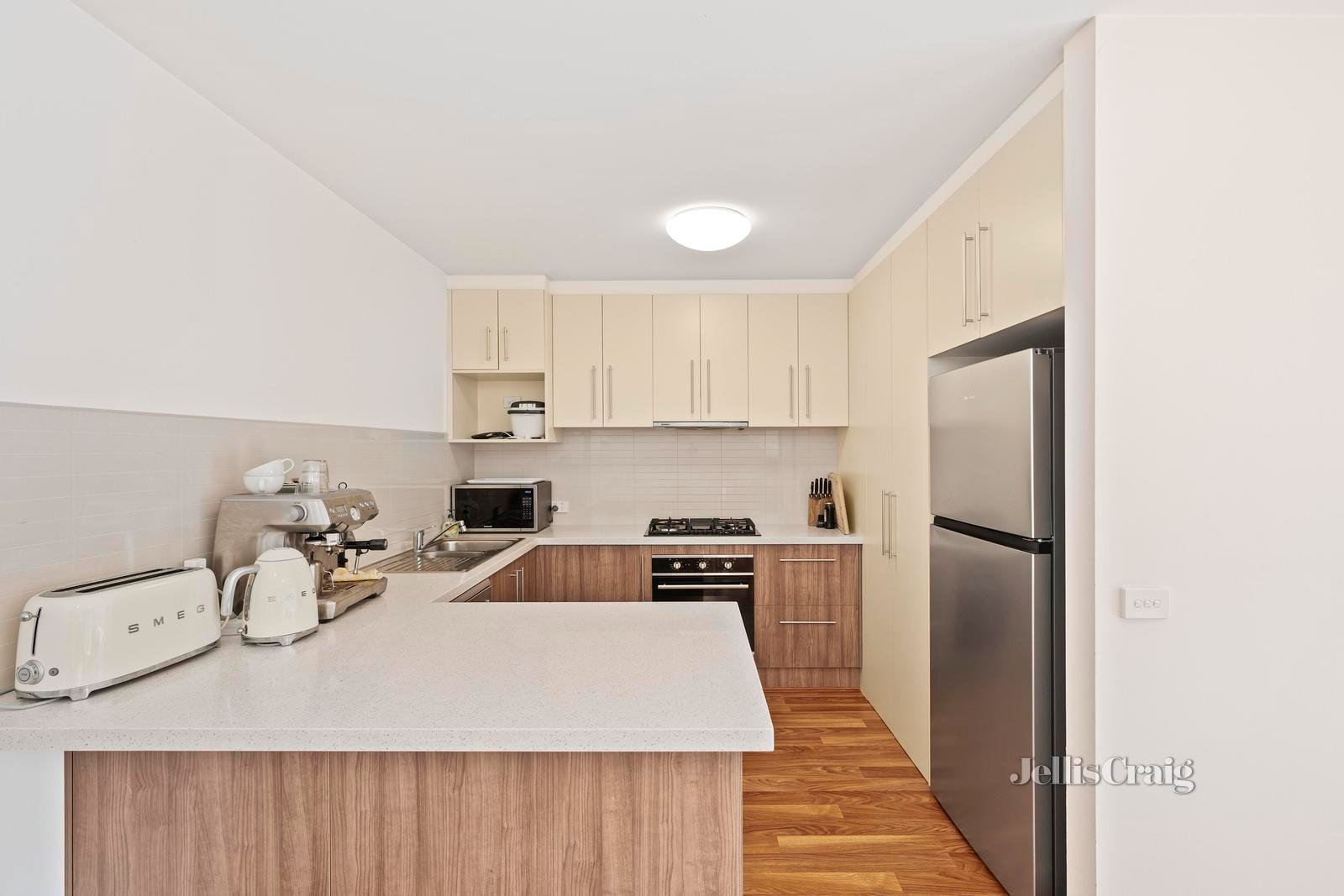 5/97 Canterbury Road, Heathmont image 6