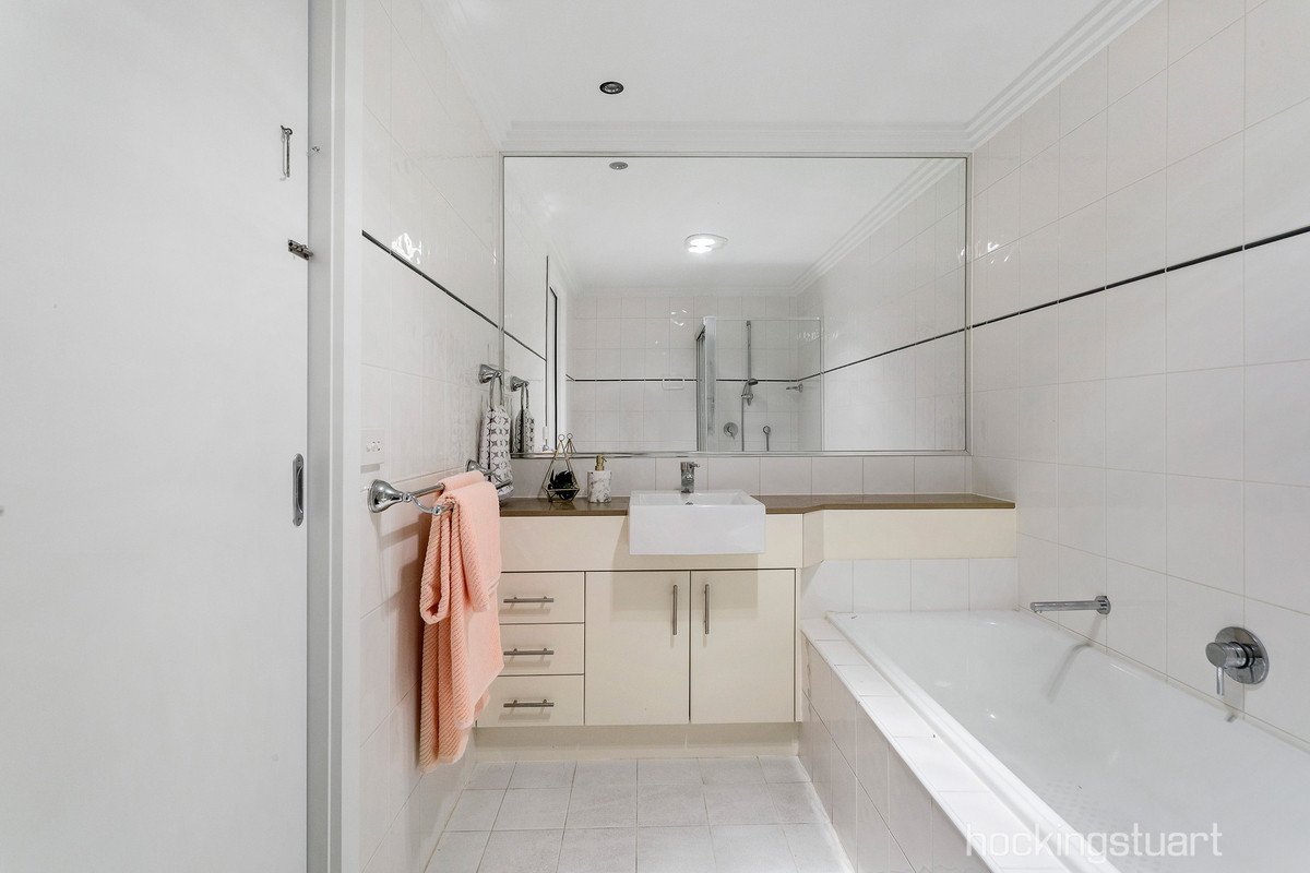 59/777 Whitehorse Road, Mont Albert image 6