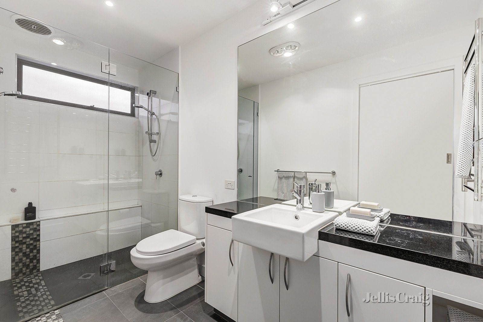 59B Fromer Street, Bentleigh image 7